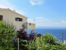 Authentiek vakantiehuis Jure bij zee in Prigradica, Korčula - thumbnail 2