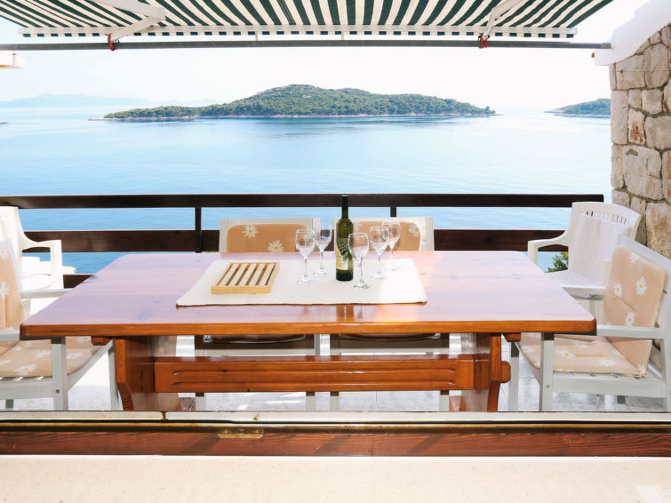 Search and Stay destination Smokvica, Dubrovačko-neretvanska županija - Croatia from AU$ 152. Martina (KOR301)