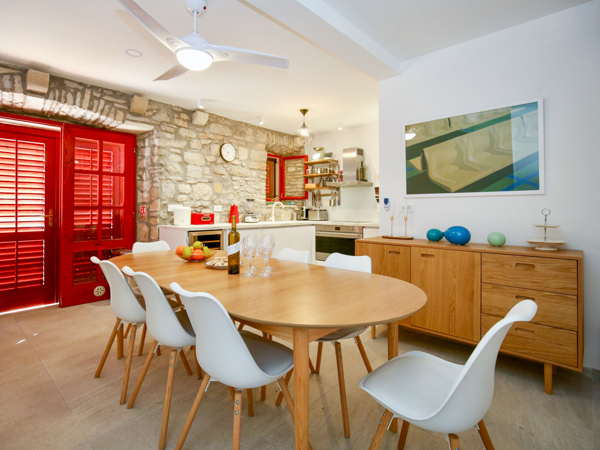 Kitchen / Dining Room