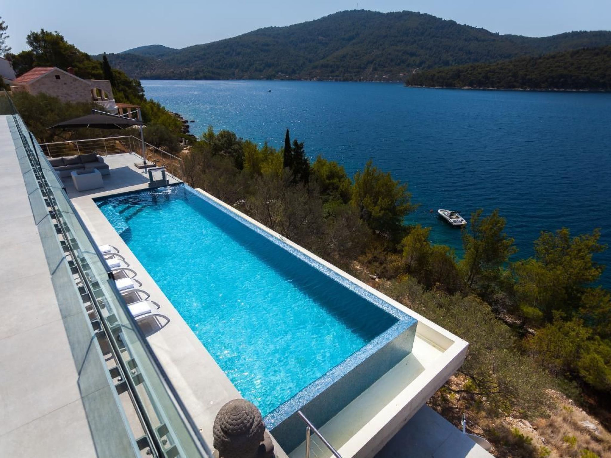 Photo of Villa Style and Sea