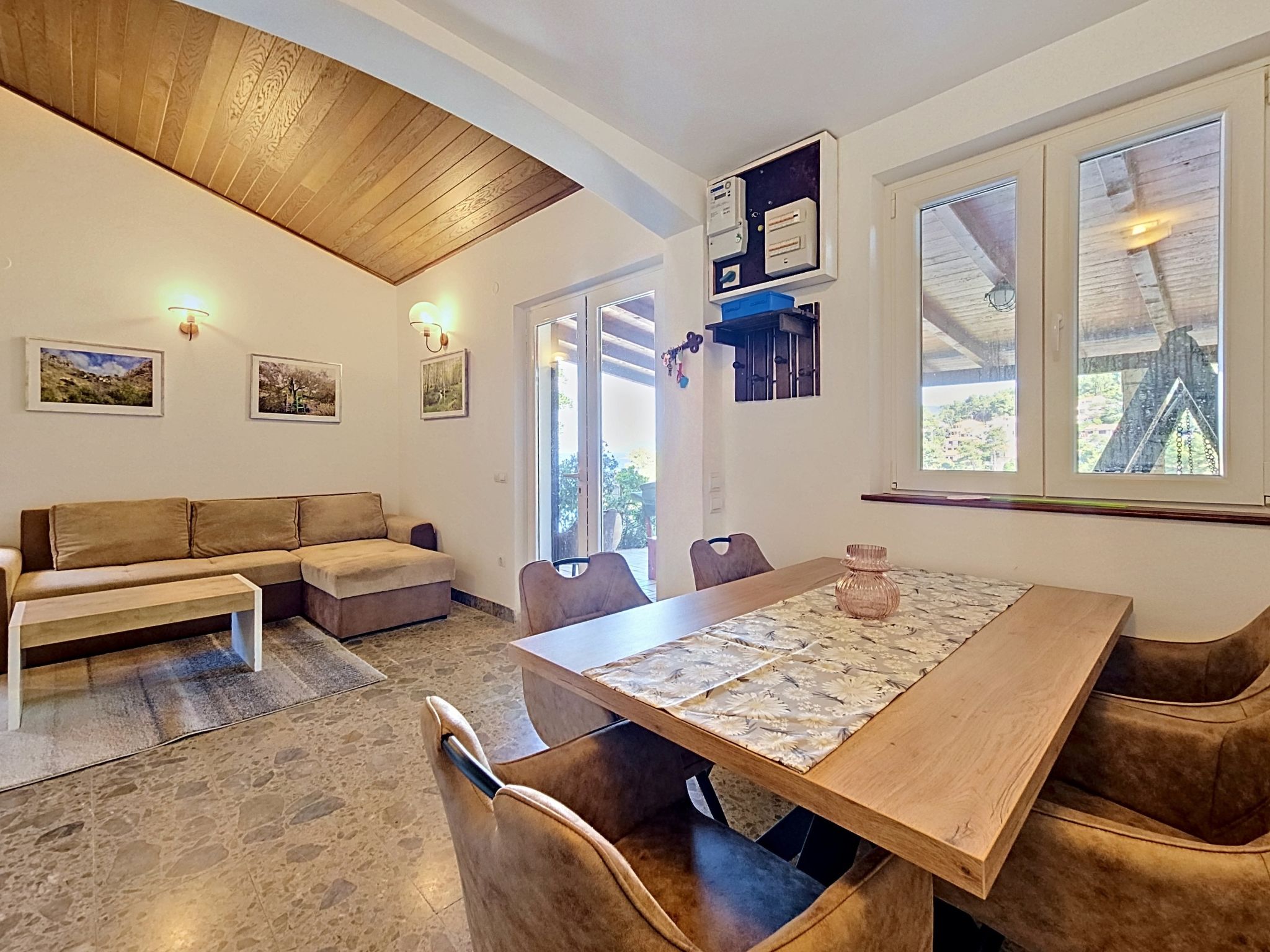 Twee-onder-een-kapwoning Peter vlak aan zee in Prigradica, Korčula - foto 7