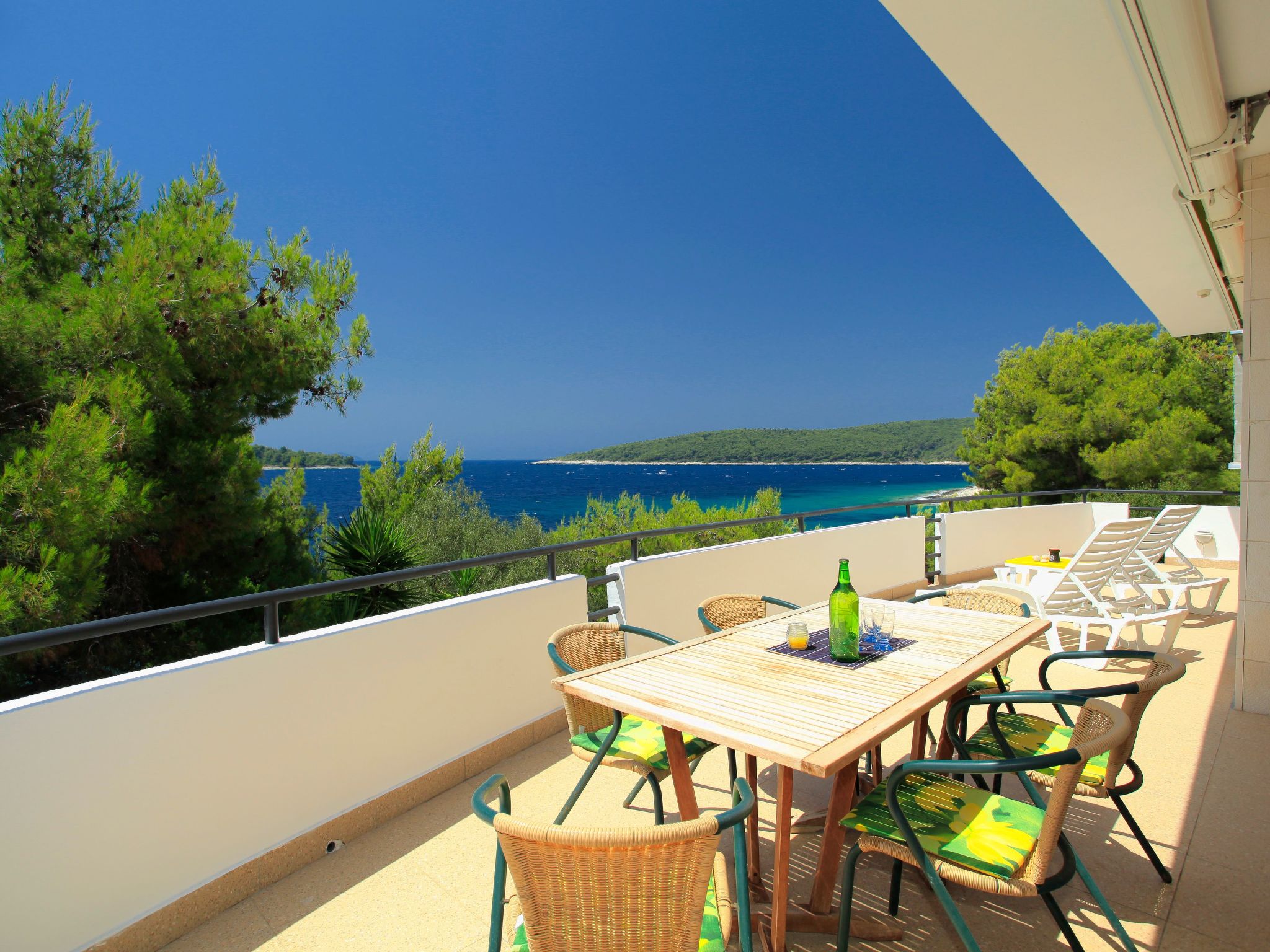 Ferienapartment für sechs Personen-Dedans