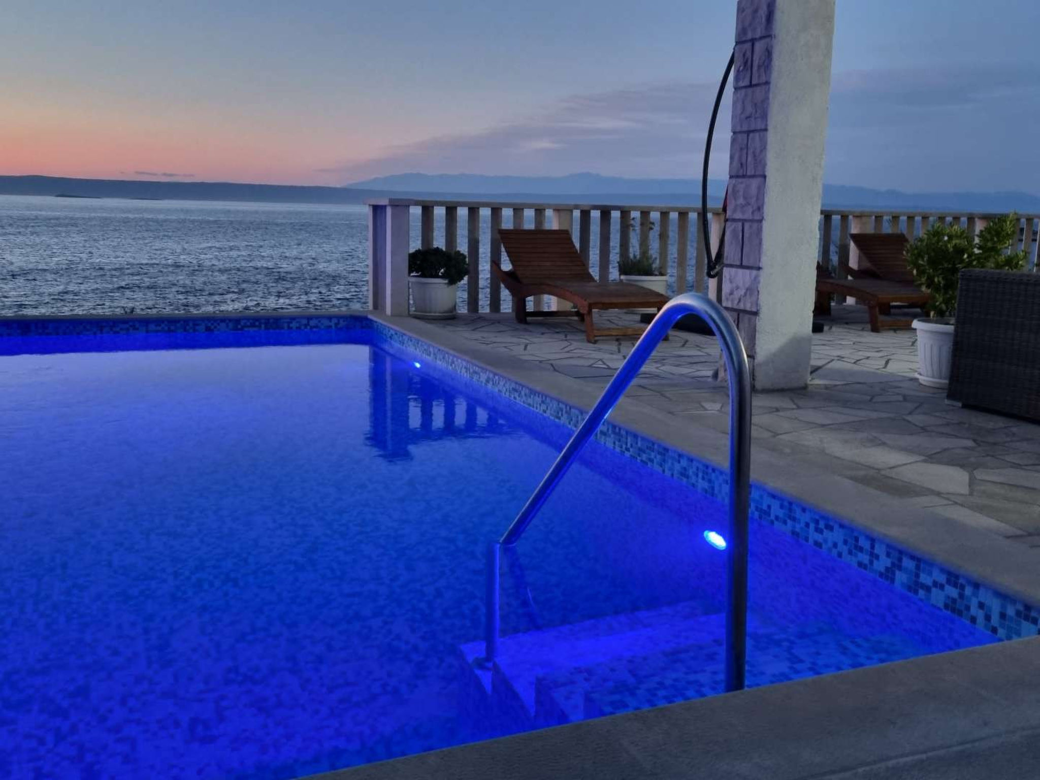 Beachfront Villa Dream with pool