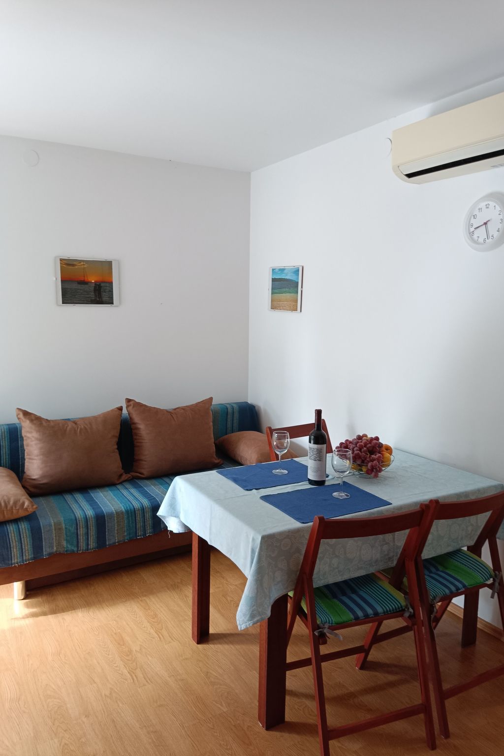 Wohnung mit Balkon-Dedans