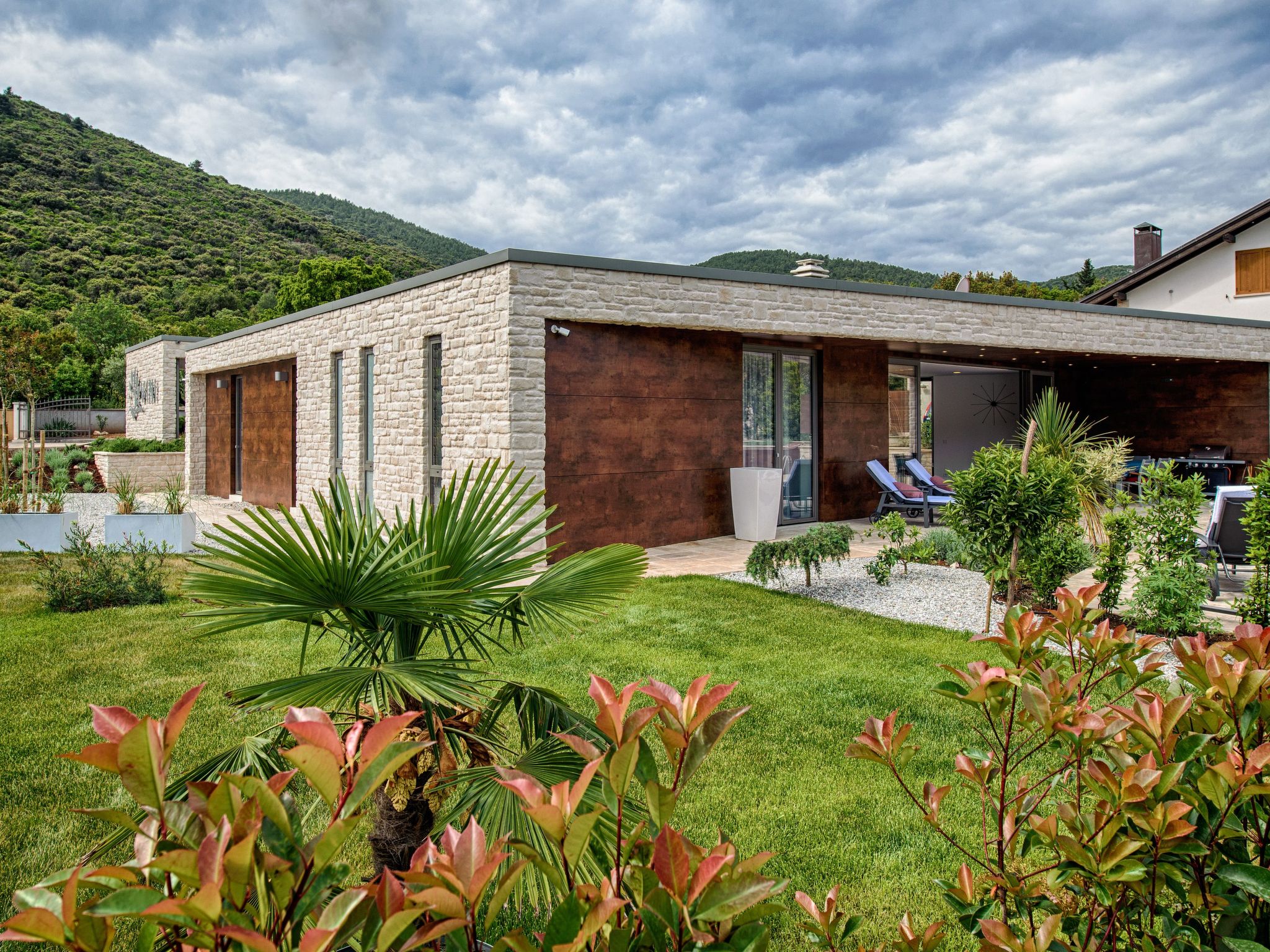 Villa Vinni-Image-tags.info