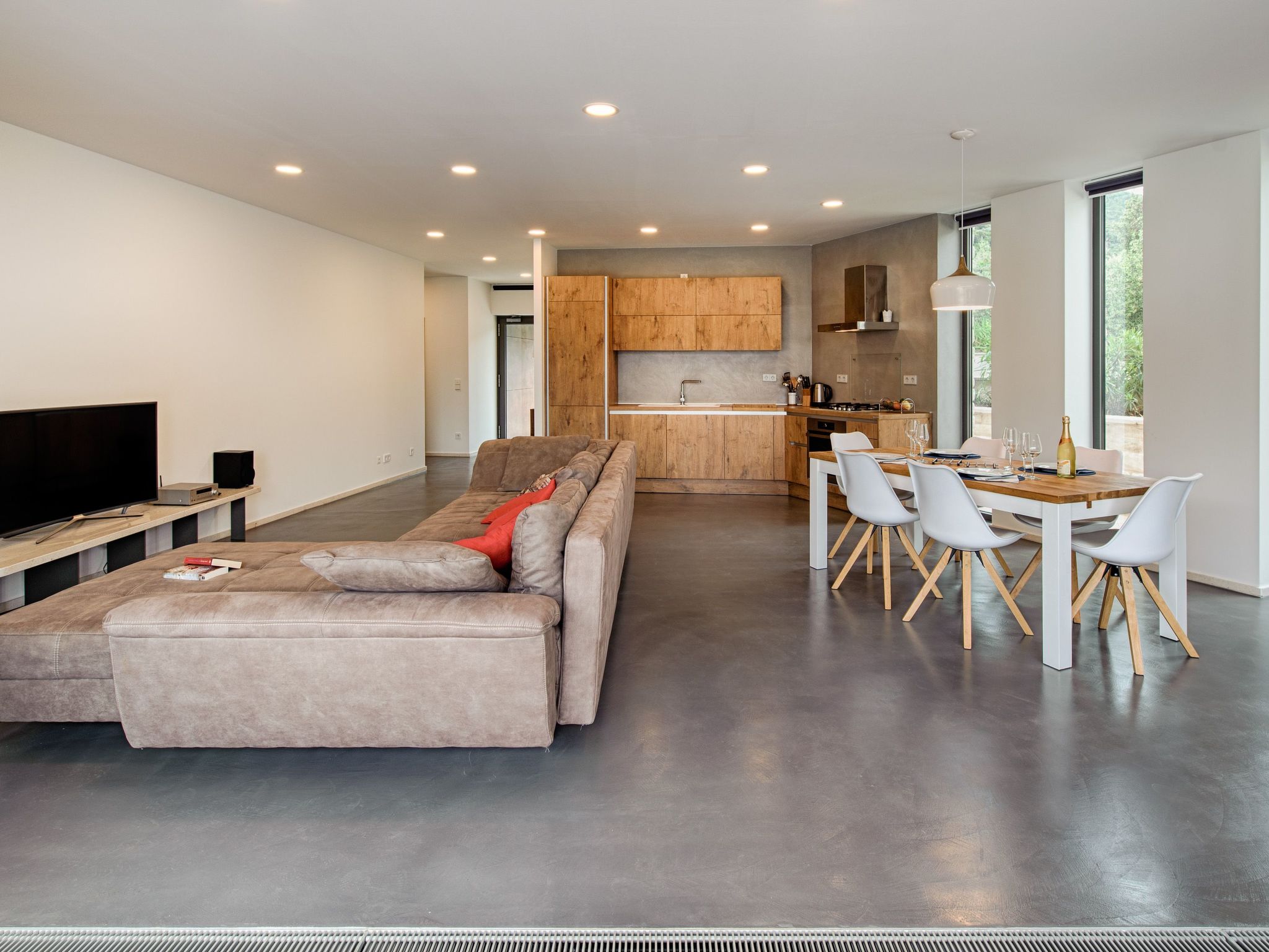 Villa Vinni-Image-tags.info