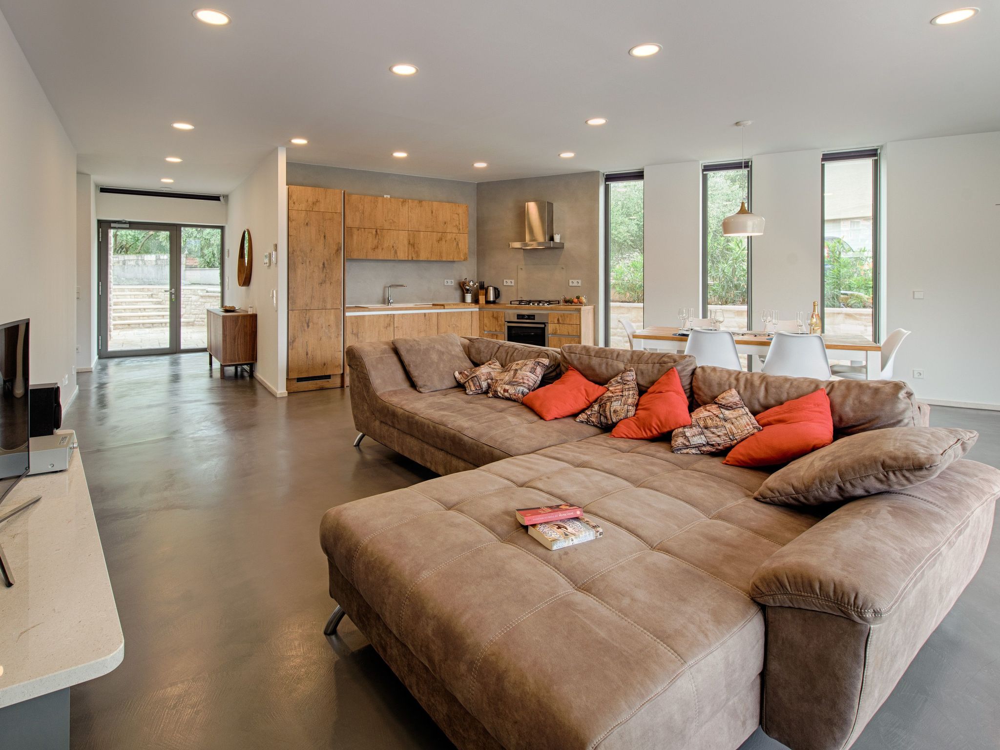 Villa Vinni-Image-tags.info