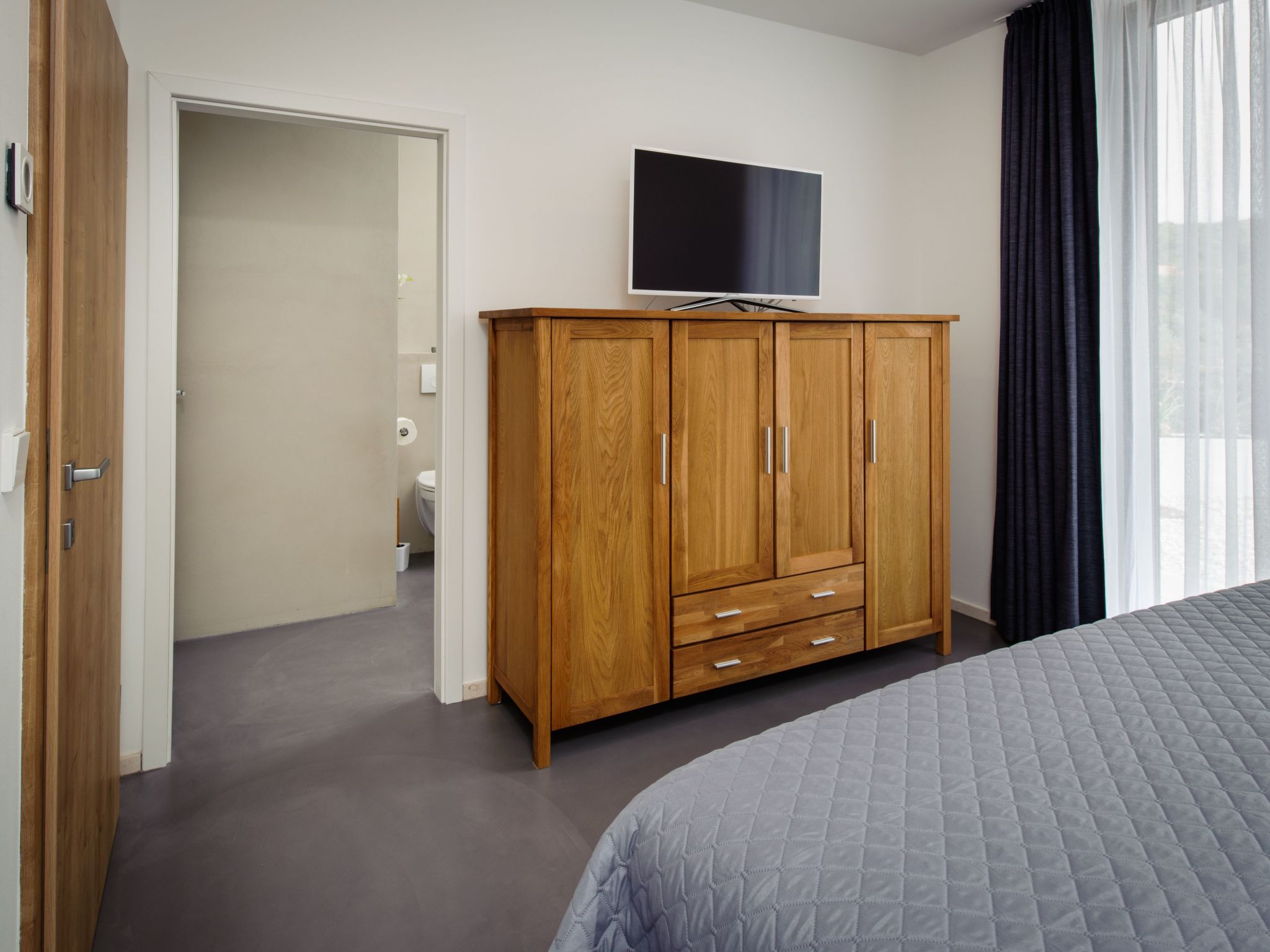 Villa Vinni-Image-tags.info