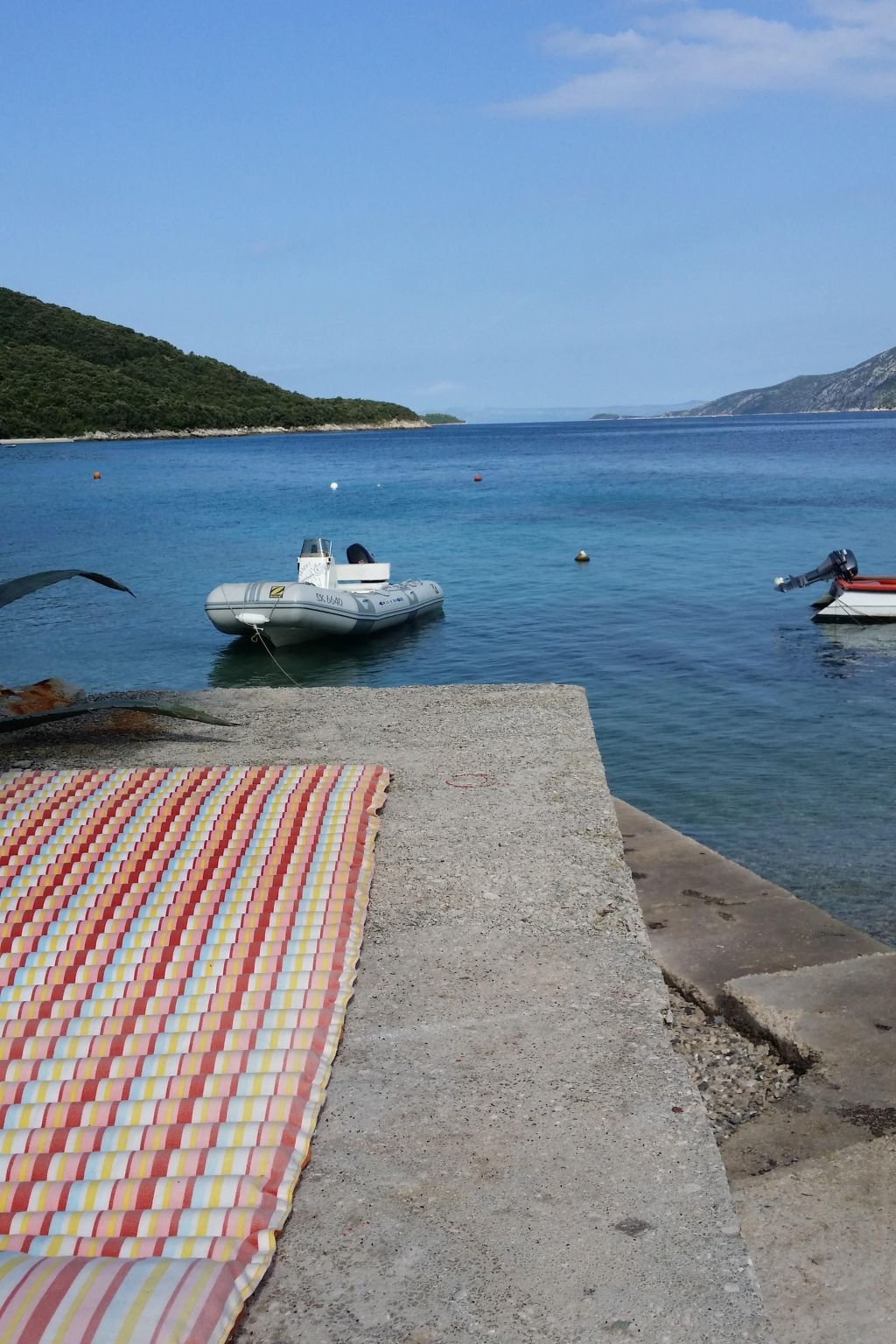 Photo of Wohnung mit Blick auf das Wasser