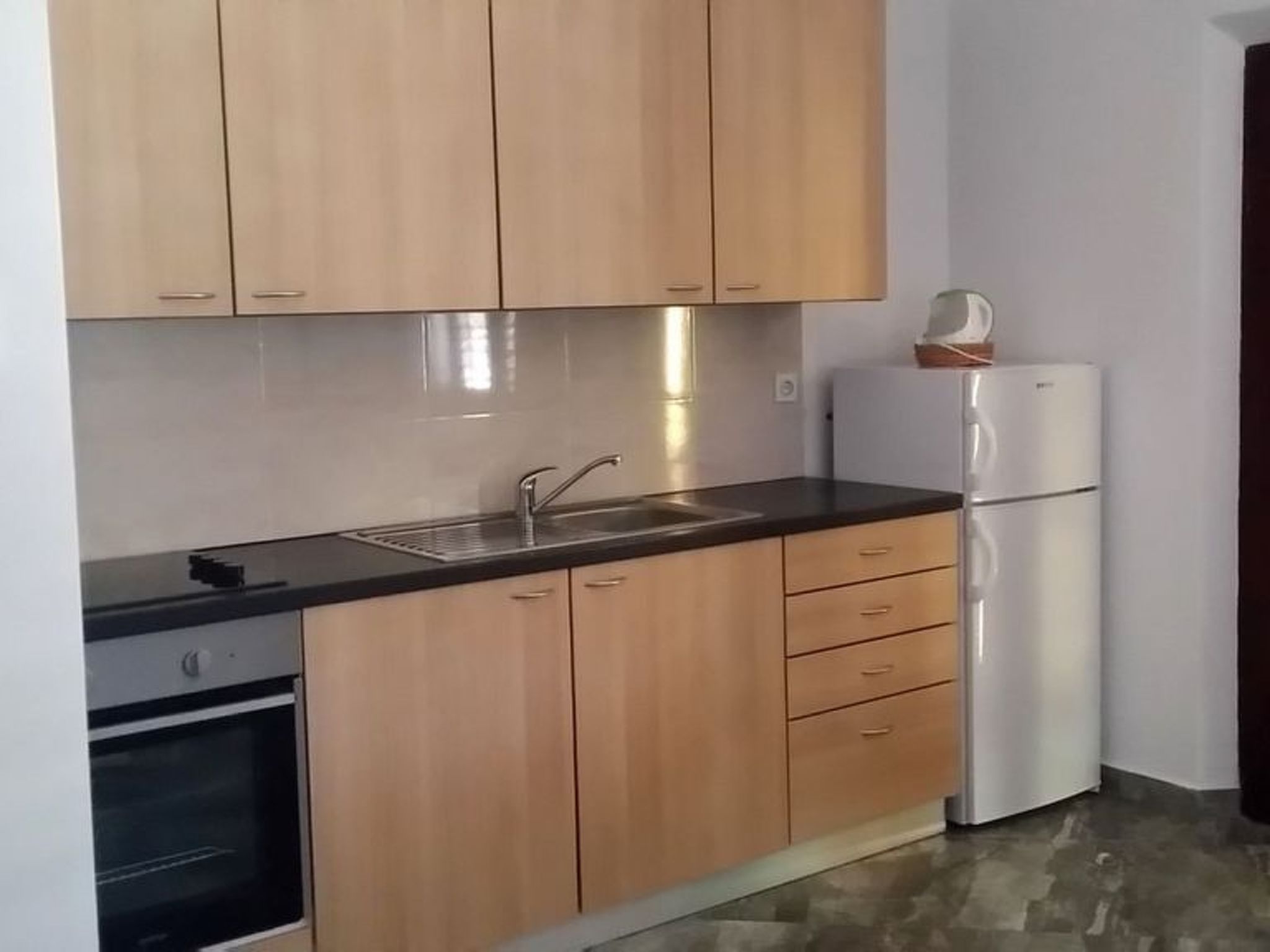 Photo of Wohnung in Žrnovo mit kostenlosem Parkplatz