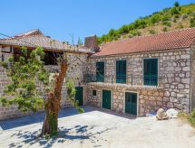 Rustiek appartement aan de baai van Brsečine, vlakbij Dubrovnik - thumbnail 1