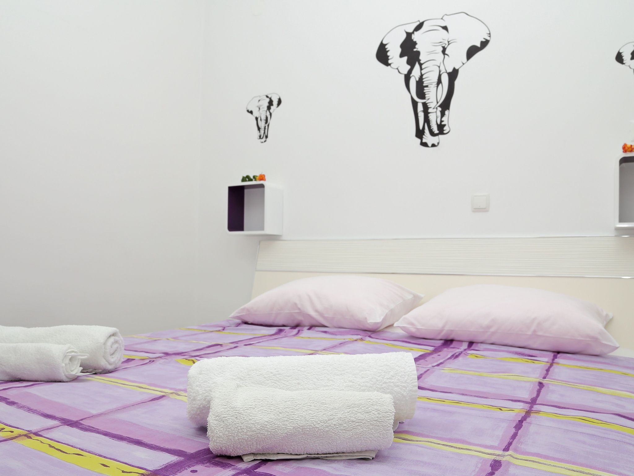 Modernes Apartment in der Nähe von Sunset Beach, WLAN, kostenloser Parkplatz-Binnen