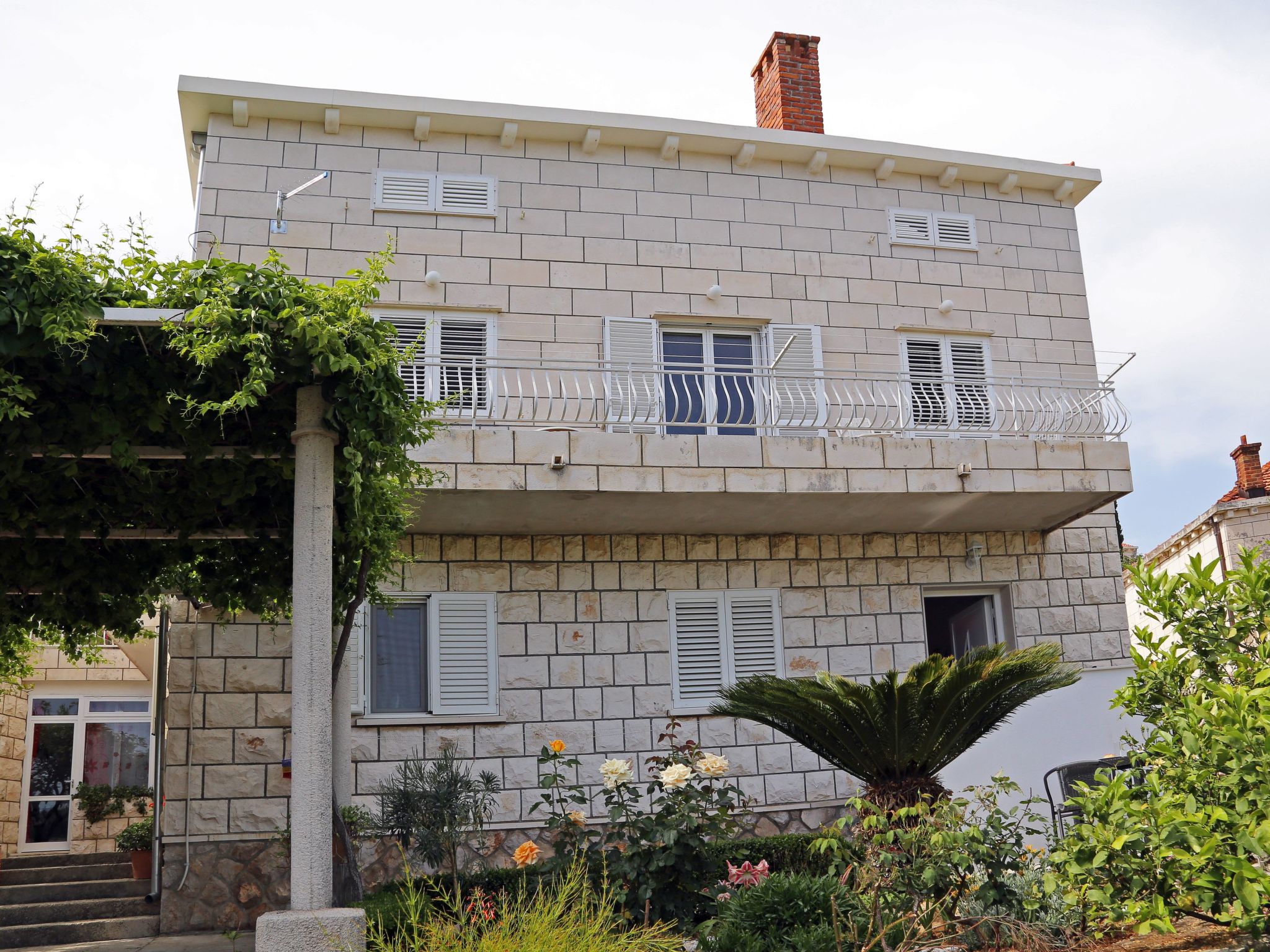 Modernes Apartment in der Nähe von Sunset Beach, WLAN, kostenloser Parkplatz-Buiten