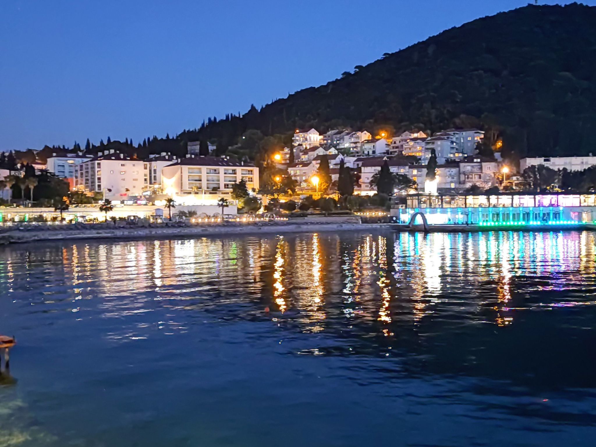 Modernes Apartment in der Nähe von Sunset Beach, WLAN, kostenloser Parkplatz-Image-tags.info