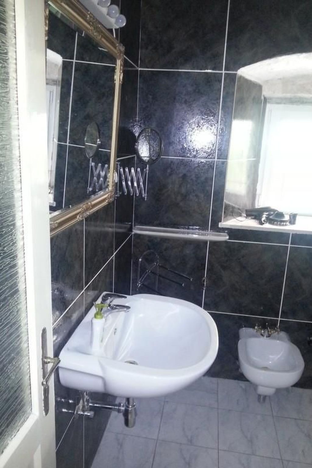 Photo of "Dubrava" mit Blick auf das Wasser