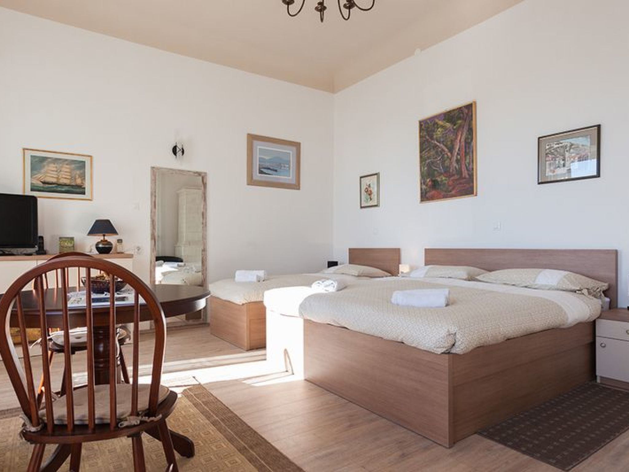 In Pile mit Vorgarten-Binnen