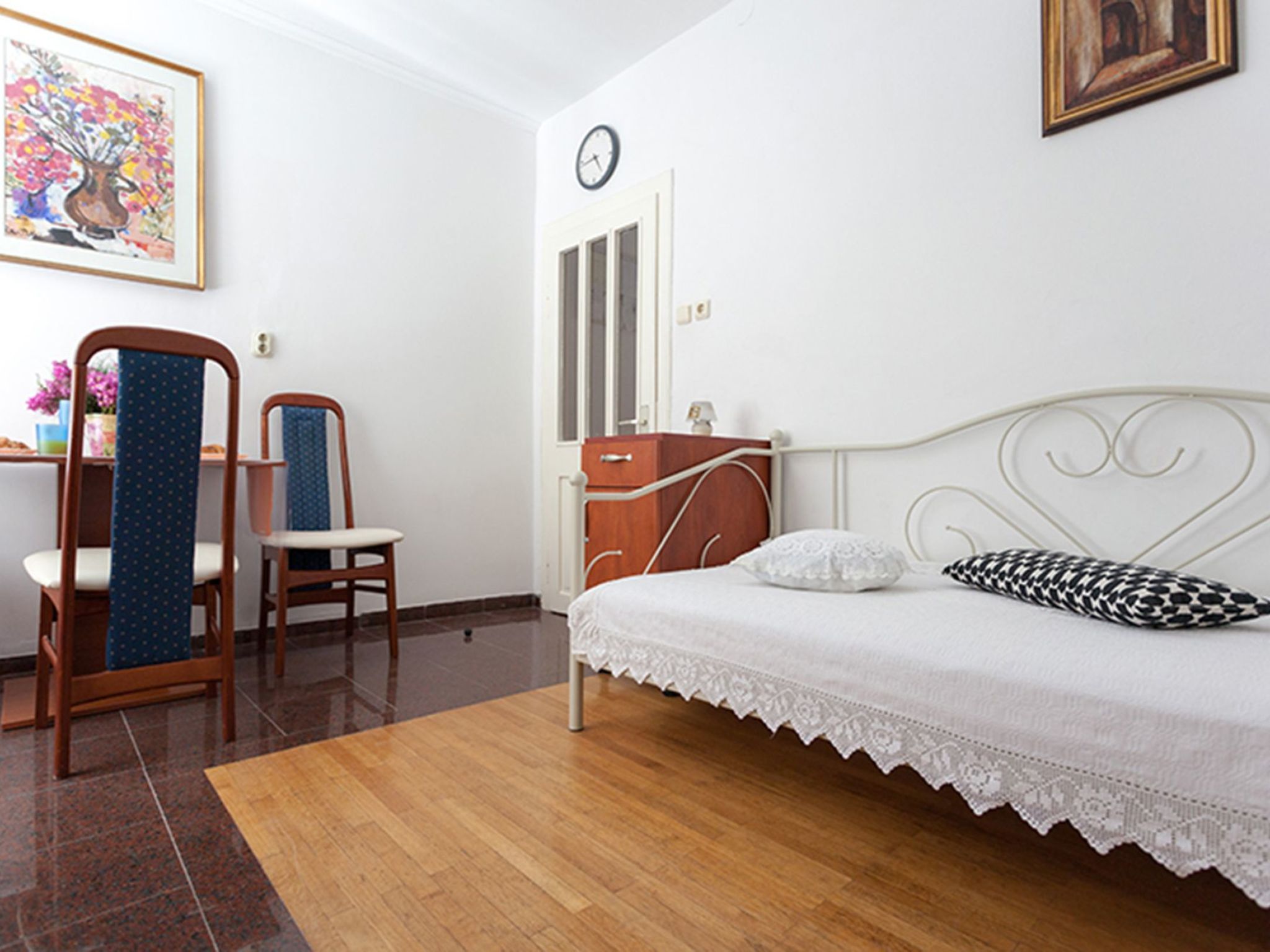 Möchten Sie die Altstadt in vollen Zügen genießen?-Binnen