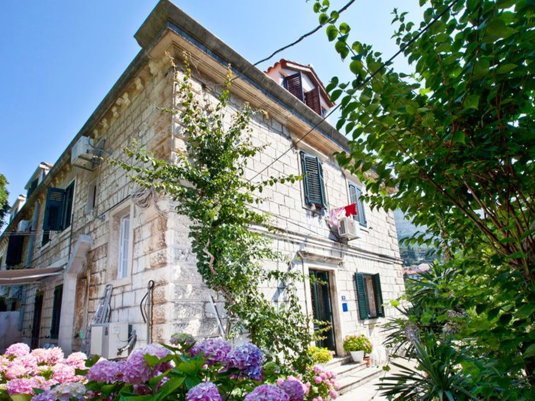 Wohnung im Herzen des Parks Gradac neben der OldTown-Image-tags.info