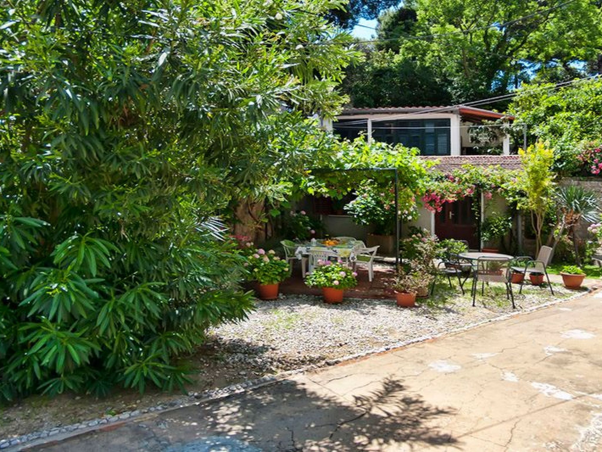 Wohnung im Herzen des Parks Gradac neben der OldTown-Image-tags.info