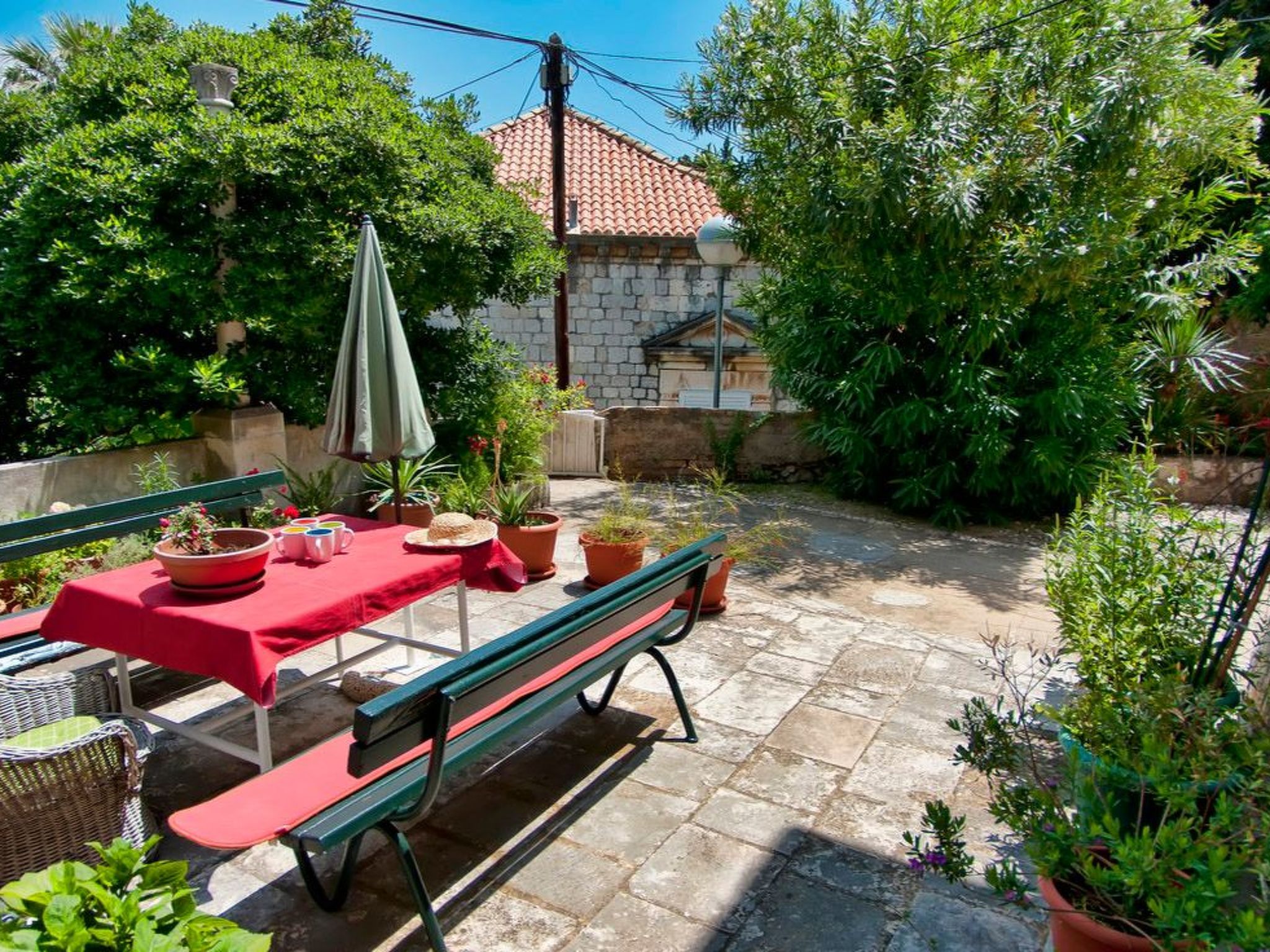 Wohnung im Herzen des Parks Gradac neben der OldTown-Buiten