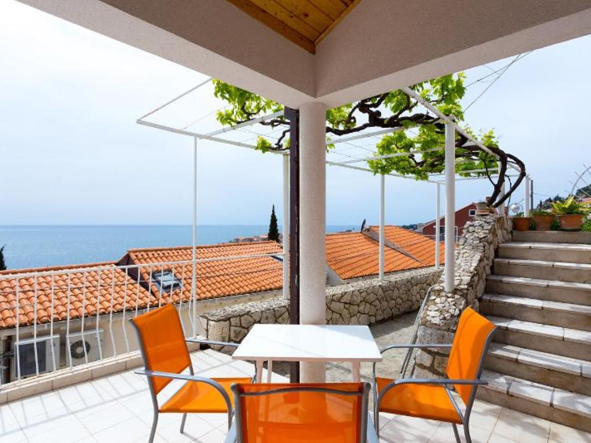 Charmantes Studio mit Meerblick-Image-tags.info