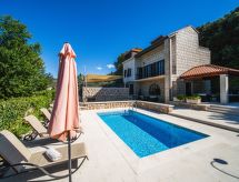 Vrijstaande villa met privézwembad op 20 meter van het strand in Dubrovnik - thumbnail 1