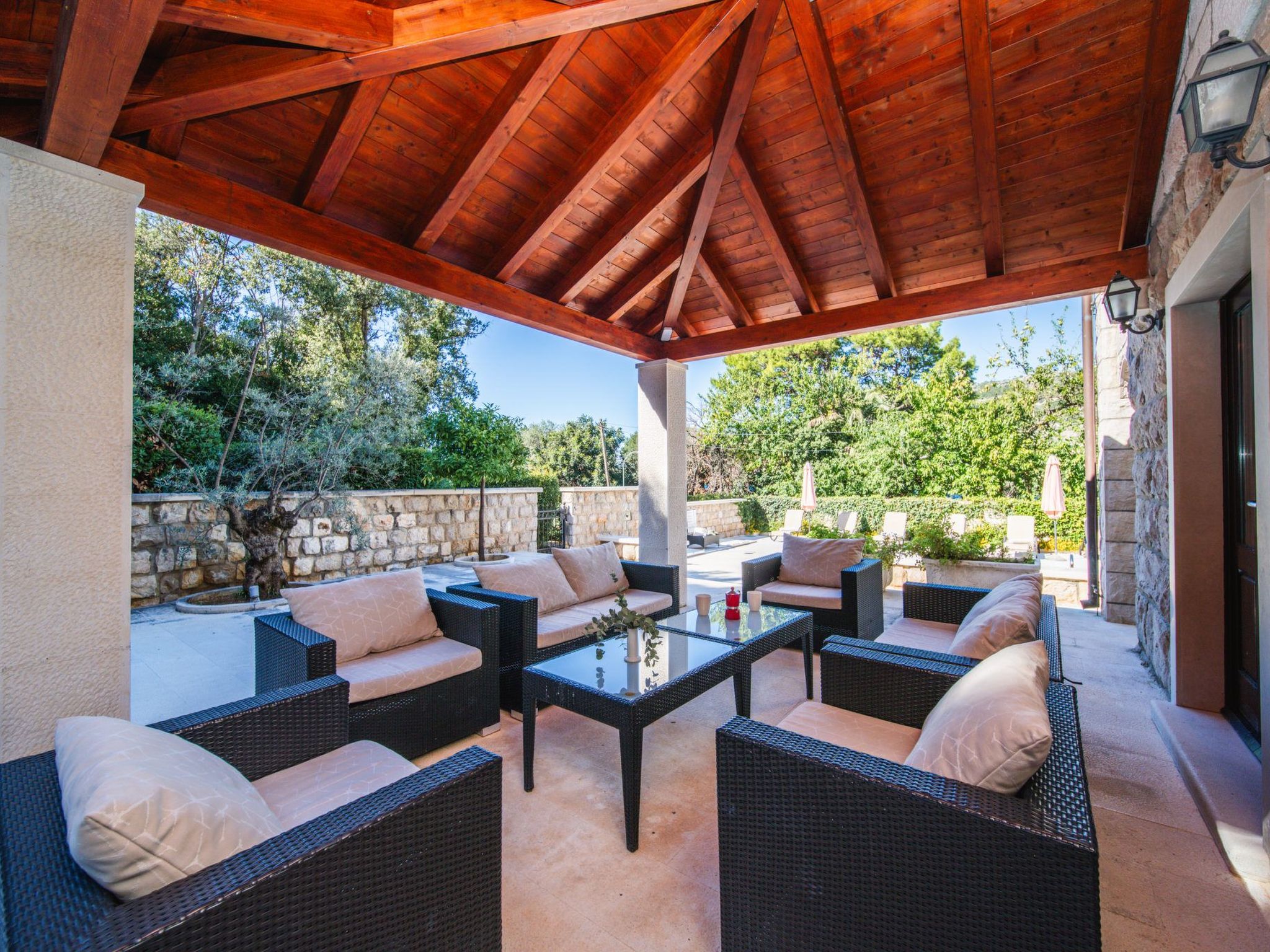 Luxuriöse Villa am Strand in Dubrovnik mit Pool-Inside