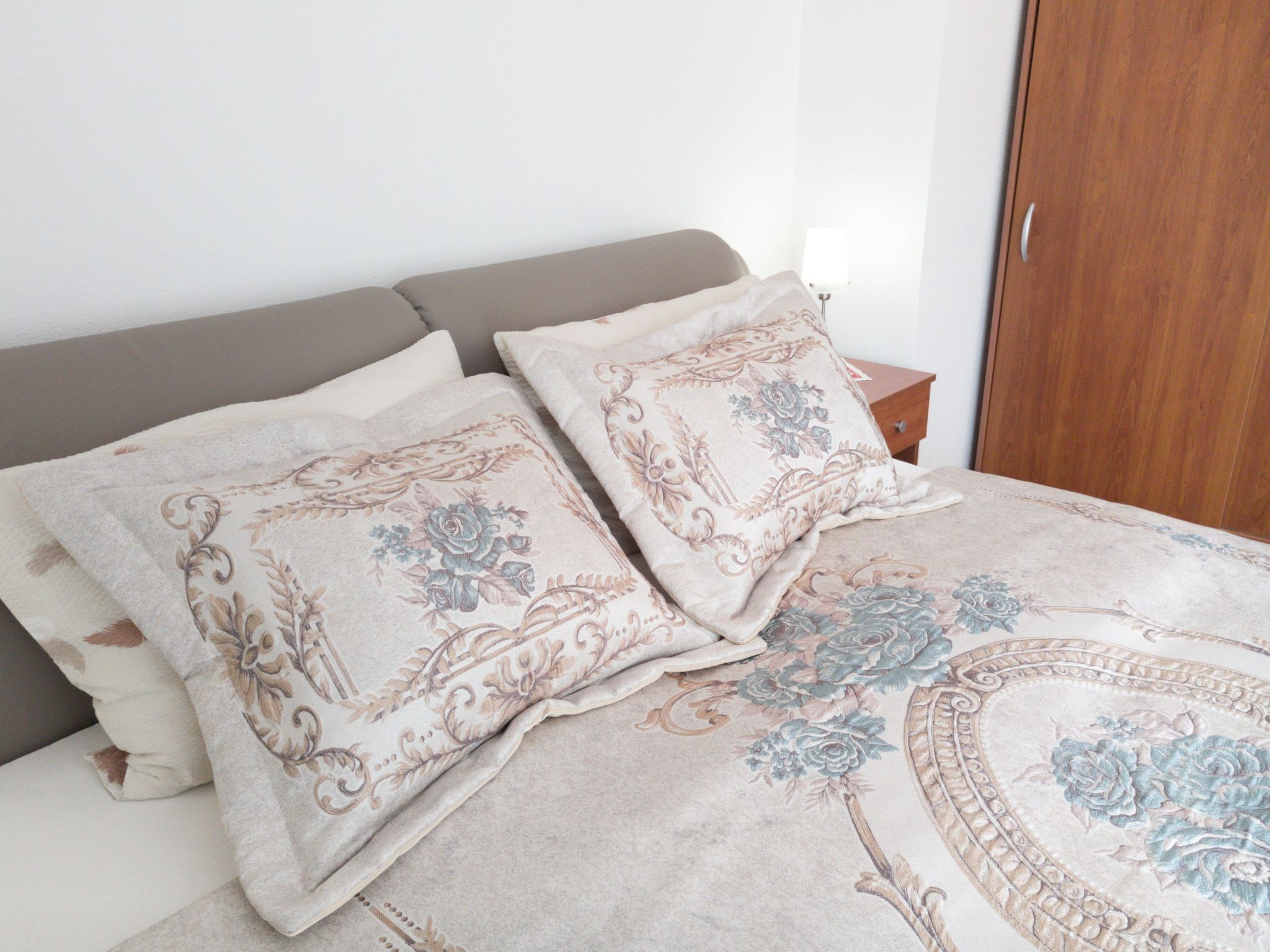 Photo of für 2 Personen  + 1 Kind ca. 65 m&sup2; in Dubrovnik-Babin Kuk, Dalmatien (Dubr