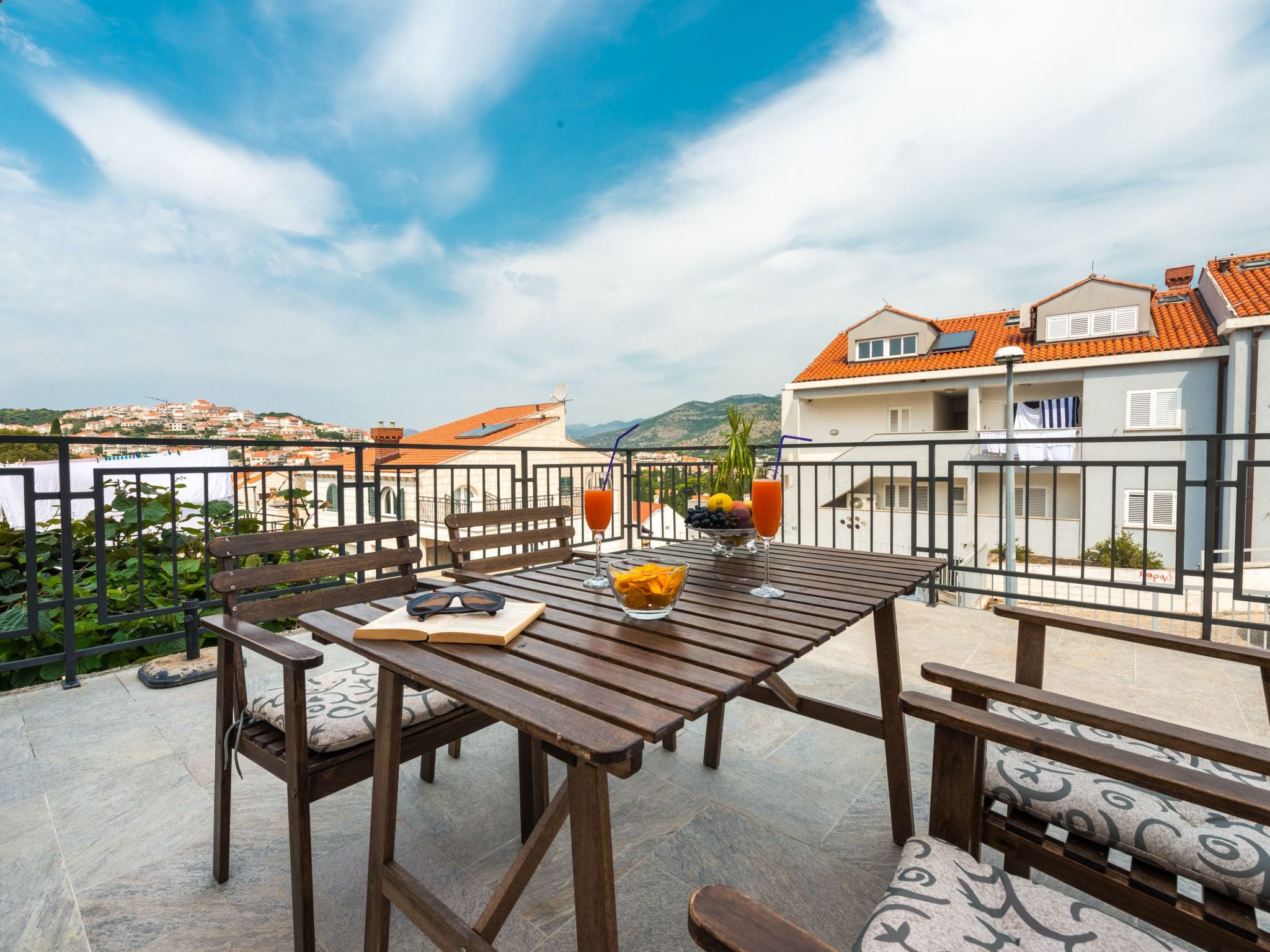 Studio mit Terrasse und herrlicher Aussicht-Image-tags.info