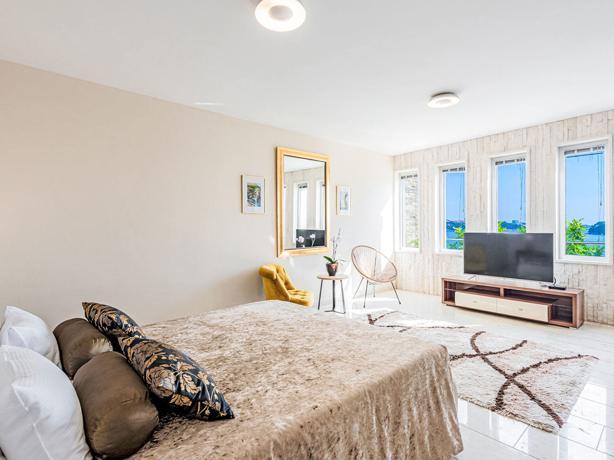 Exclusive near Dubrovnik - Inside