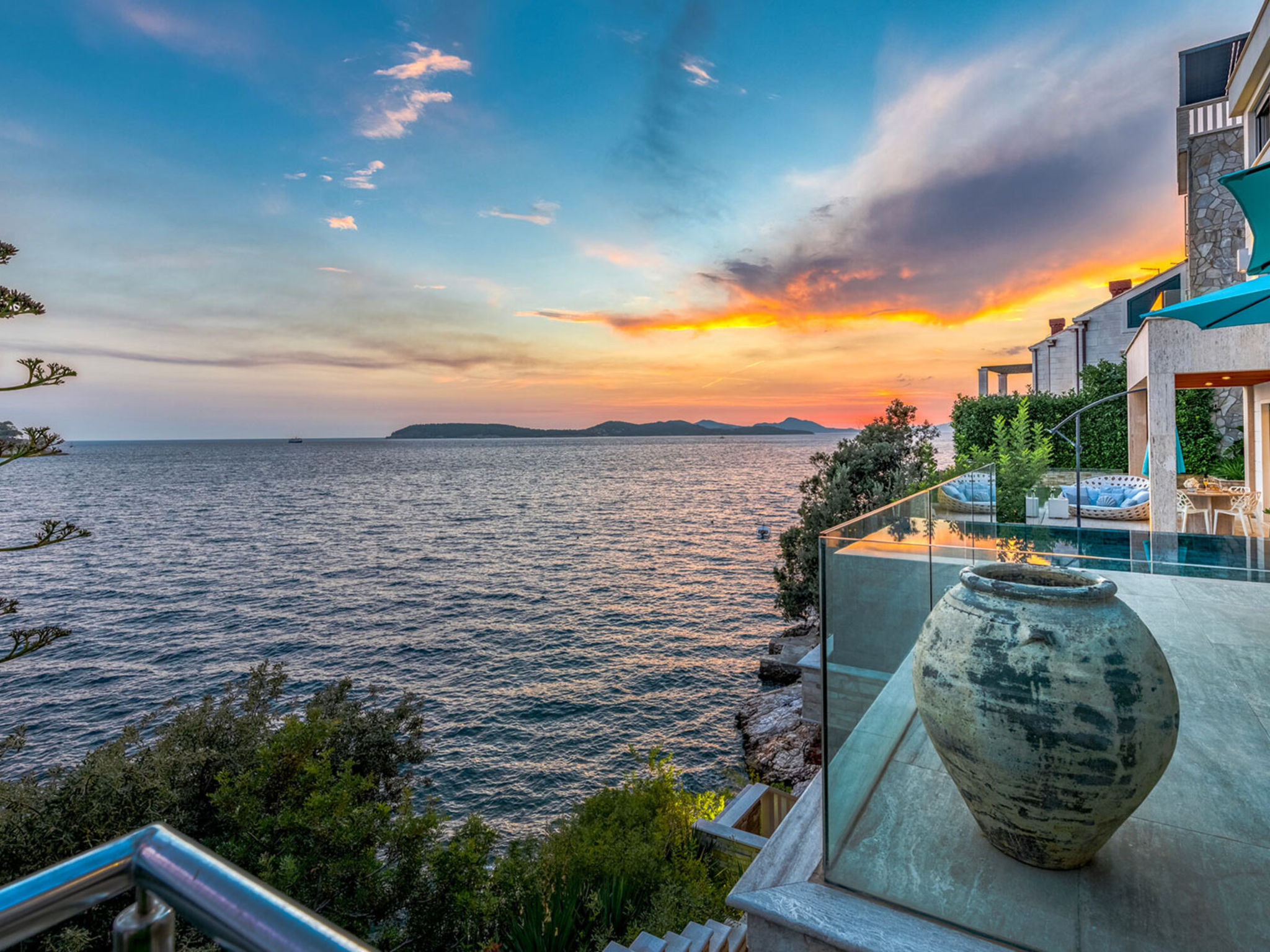 Exclusive near Dubrovnik - Outside