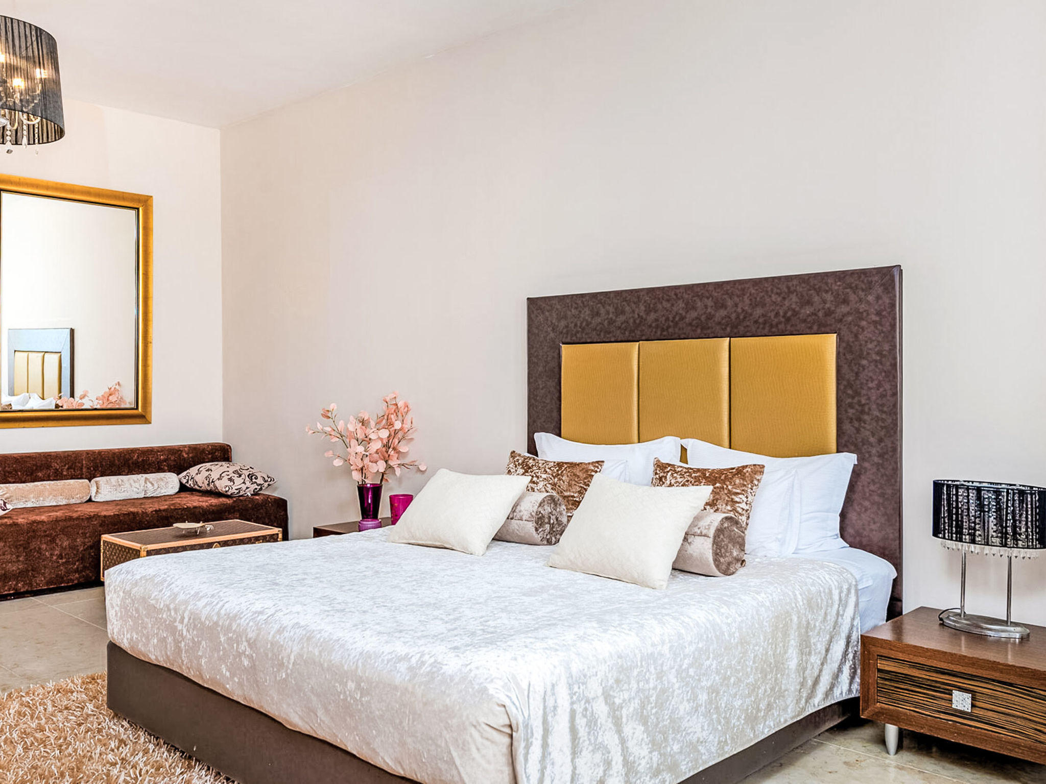 Exclusive near Dubrovnik - Inside