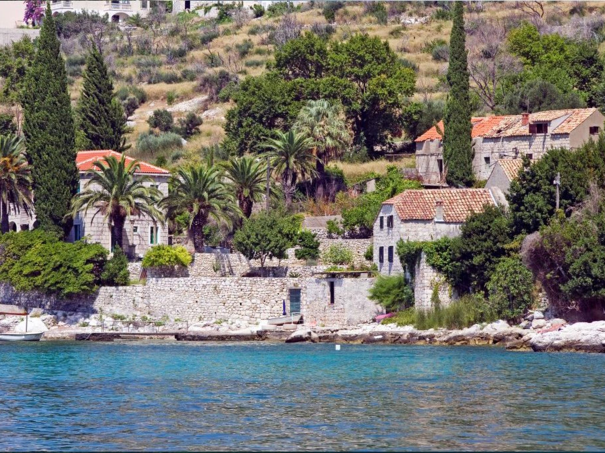 The Nest, eine moderne Wohnung in einer authentischen mediterran-adriatischen U-Buiten