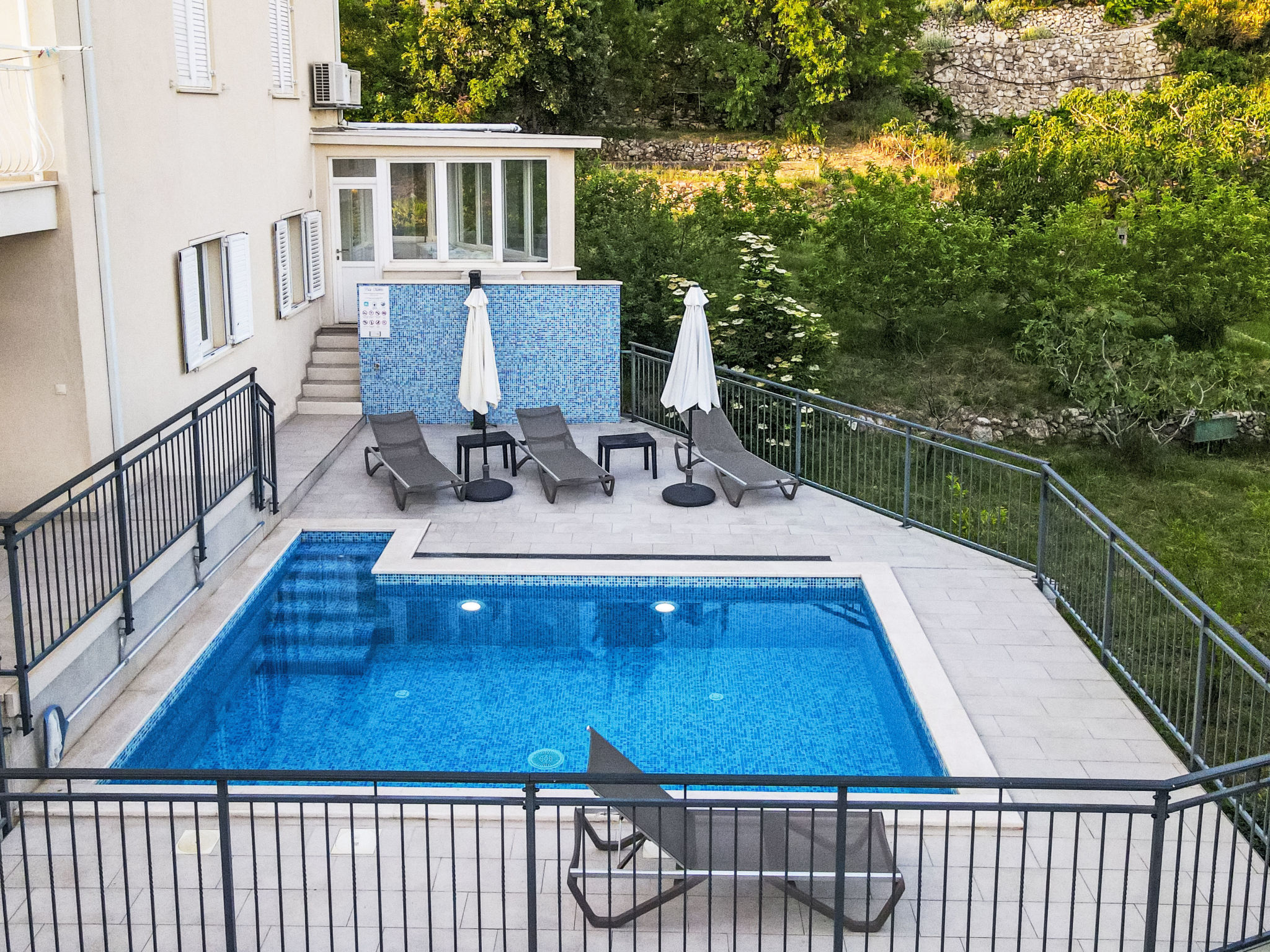 Villa Mambo - Draußen