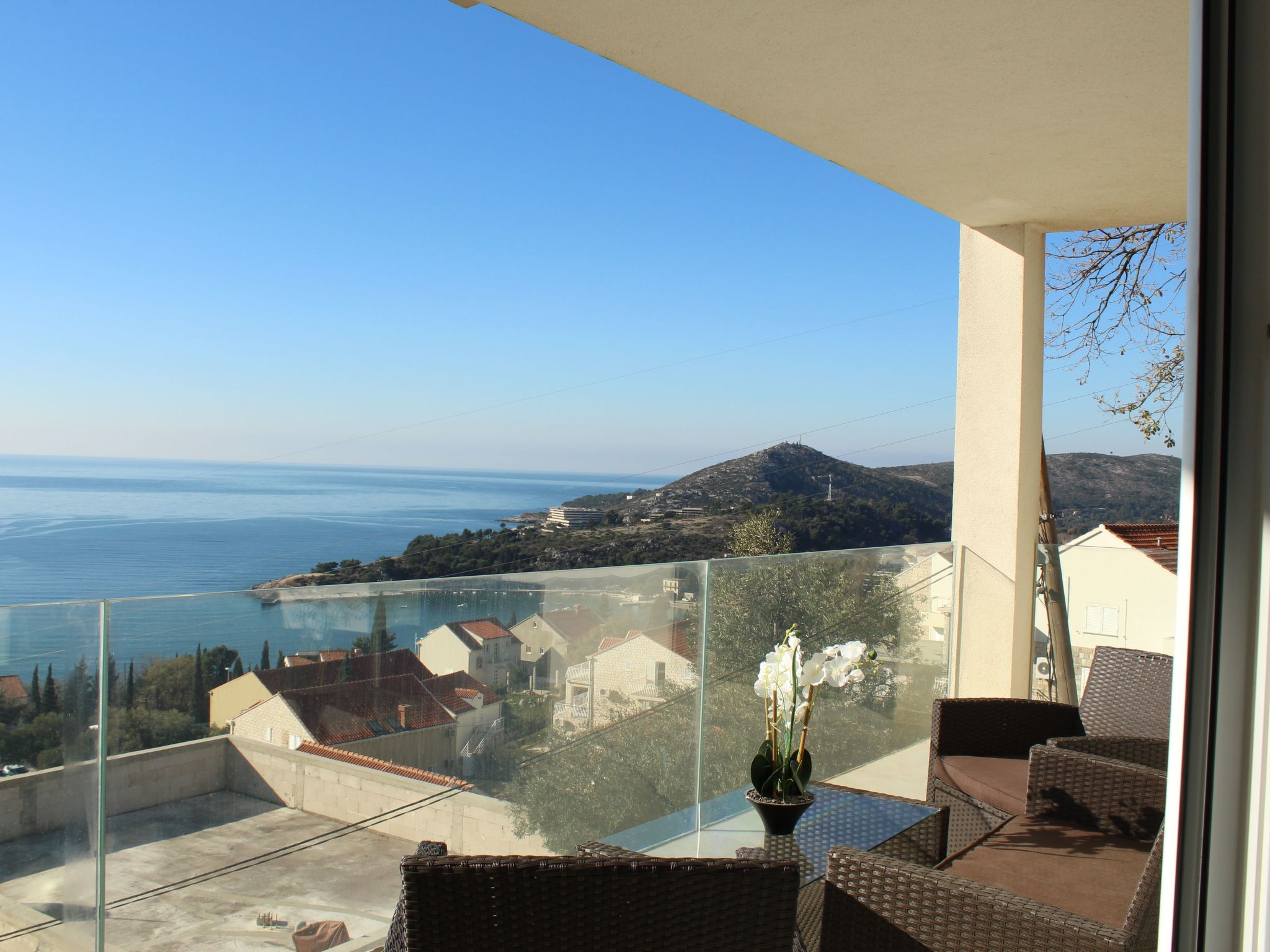 Gemütliche Ferienwohnung in Mlini mit Großer Terrasse