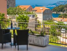 Luxe 4-persoons appartement met bergzicht in hartje Cavtat - thumbnail 6