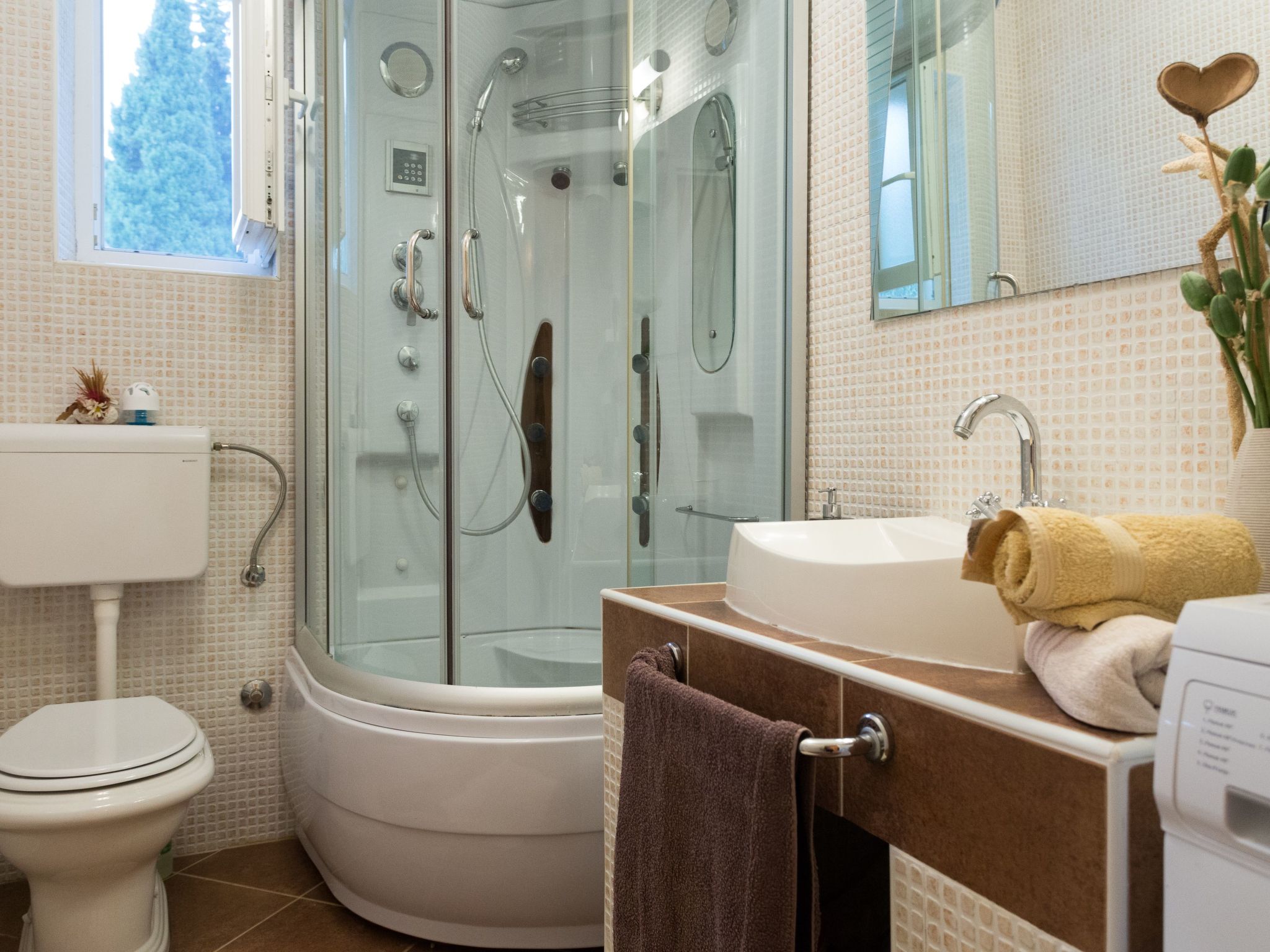 "Villa Betty" mit Terrasse-Binnen