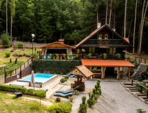 Whirlpool en rust in chalet Pine Hill in Klenovnik - thumbnail 1