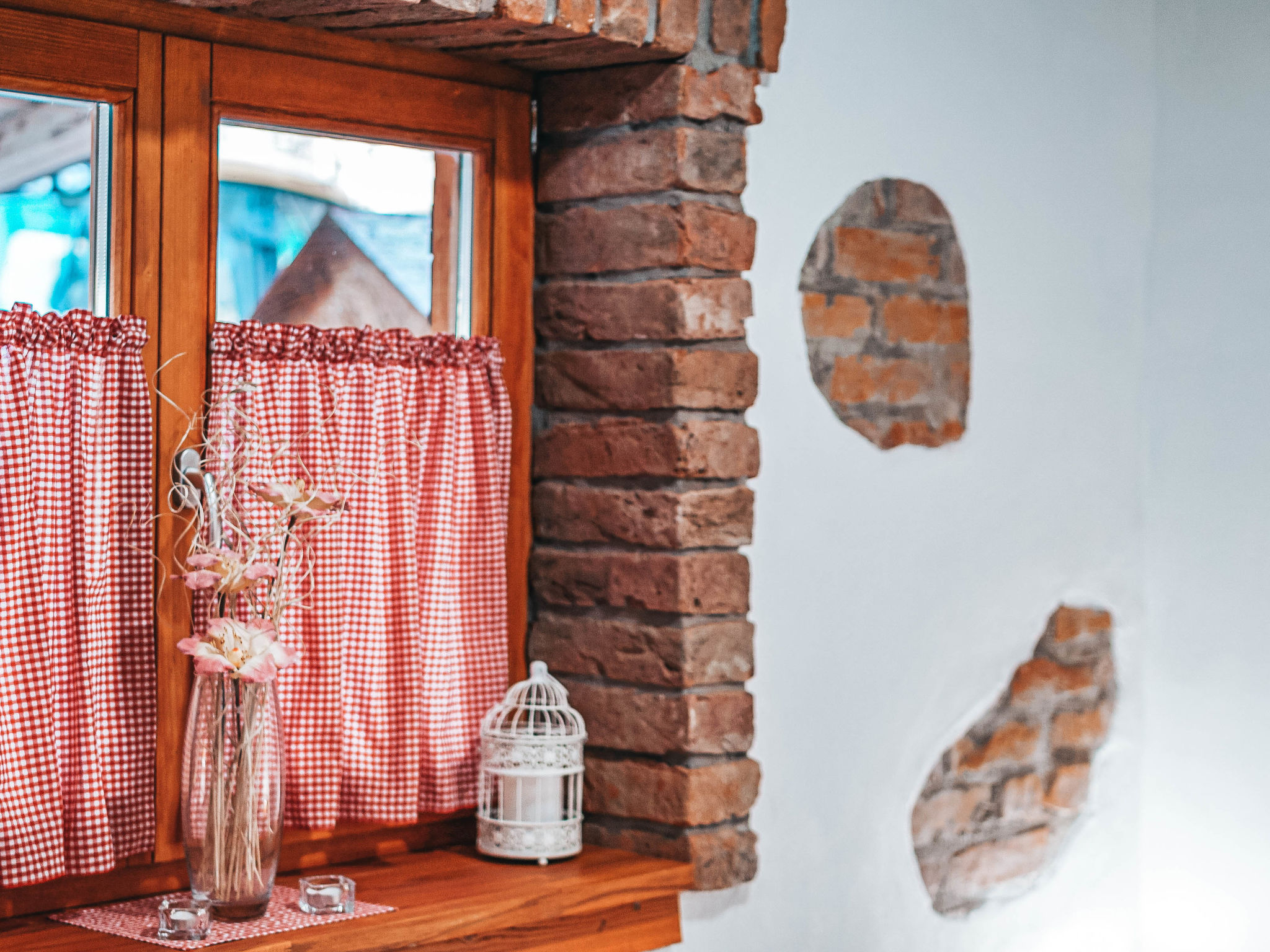 Pine Hill House - Image 3