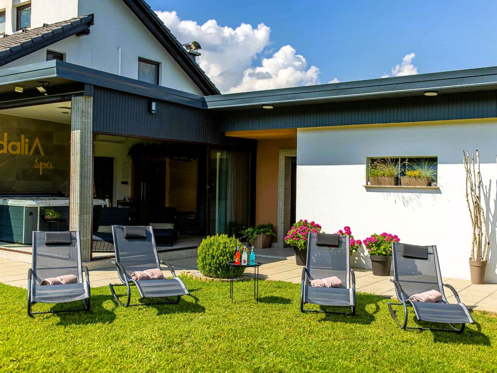 House AdaliA — Terrace (3 of 32)