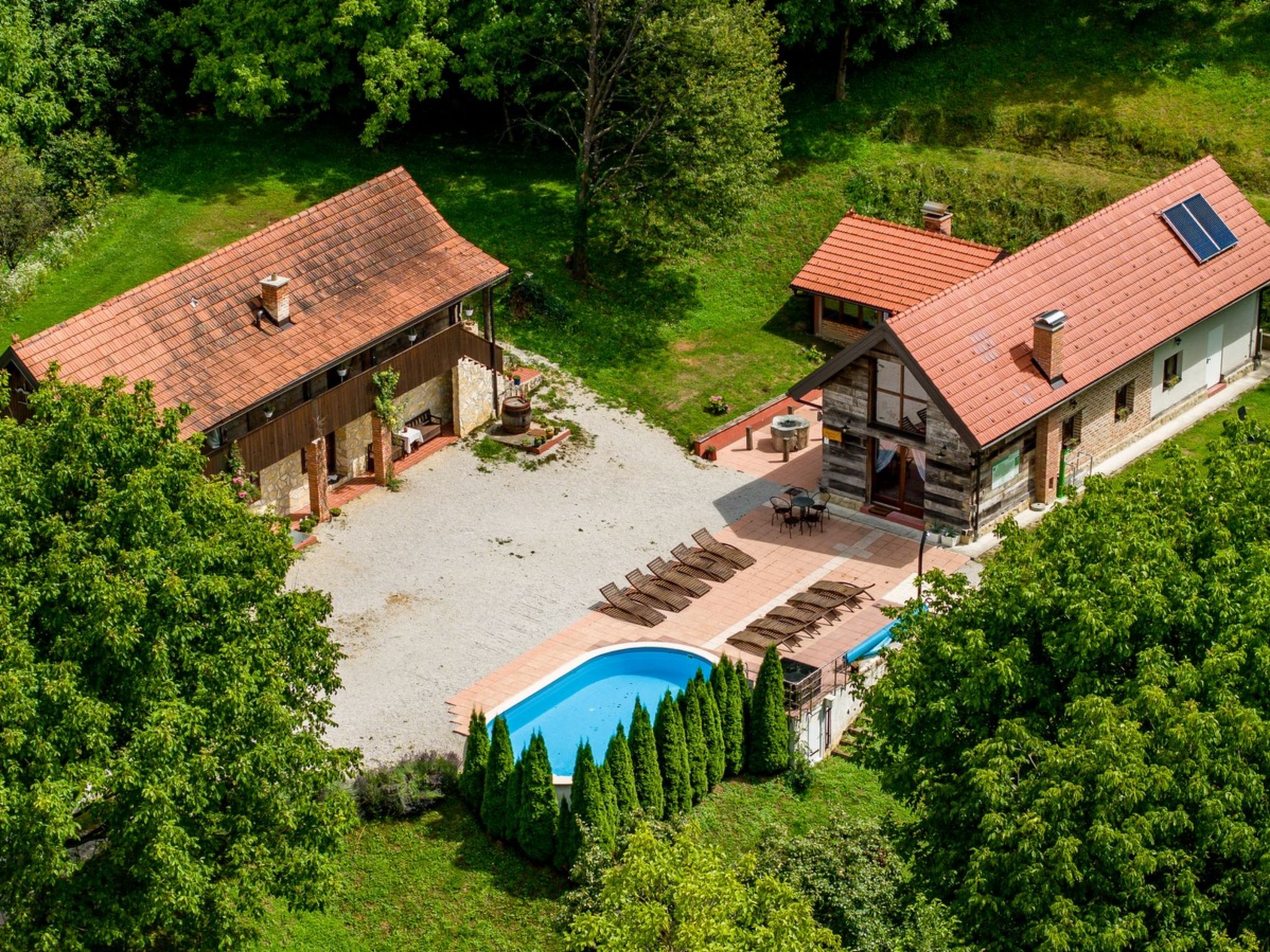 House Imanje Pijevci-Buiten