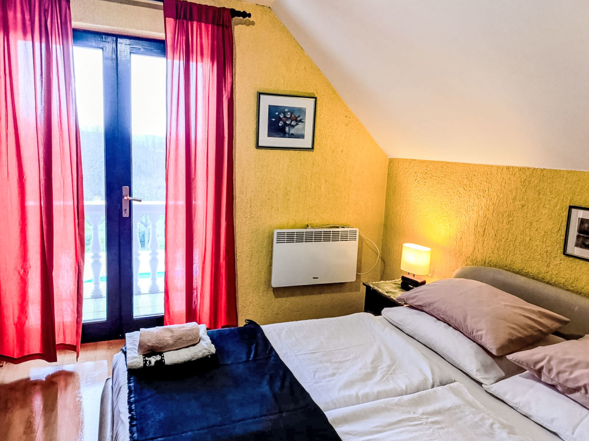 Hütte mit Garten, Grill und Terrasse - Inside