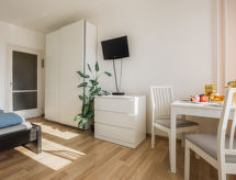Knusse studio voor 2 in Boedapest, huisdier welkom nabij metro - thumbnail 4
