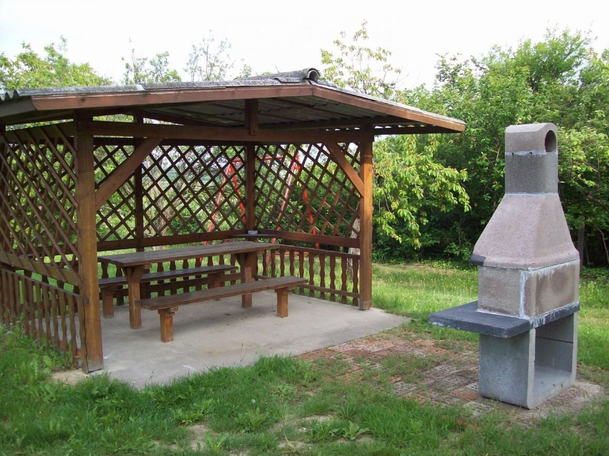 Schönes Holzhaus in Balatonfokajár-Image-tags.info