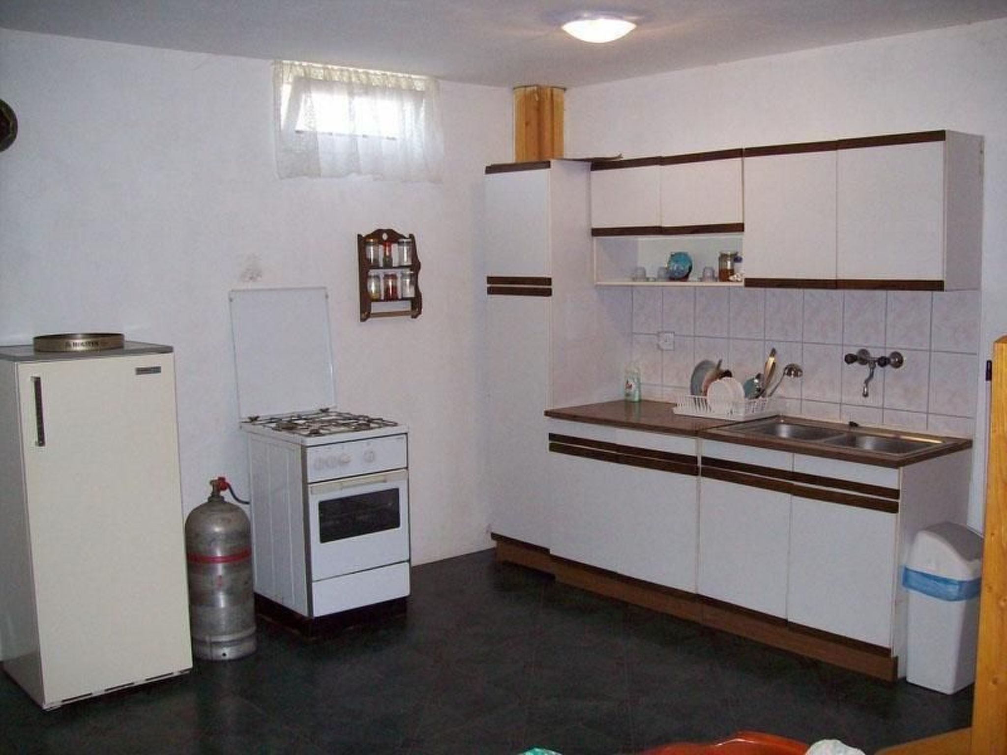 Schönes Holzhaus in Balatonfokajár-Image-tags.info