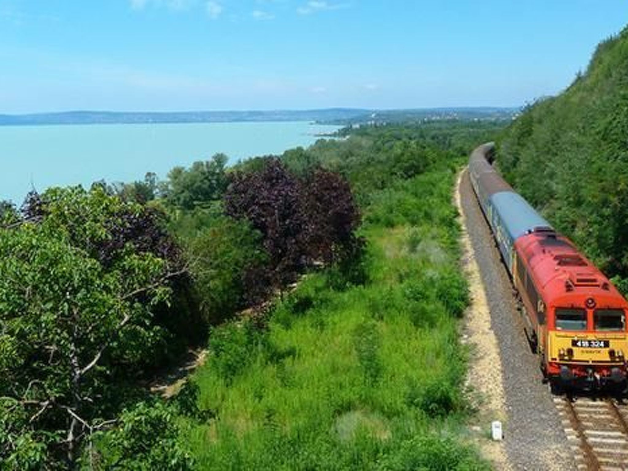 Schönes Holzhaus in Balatonfokajár-Image-tags.info