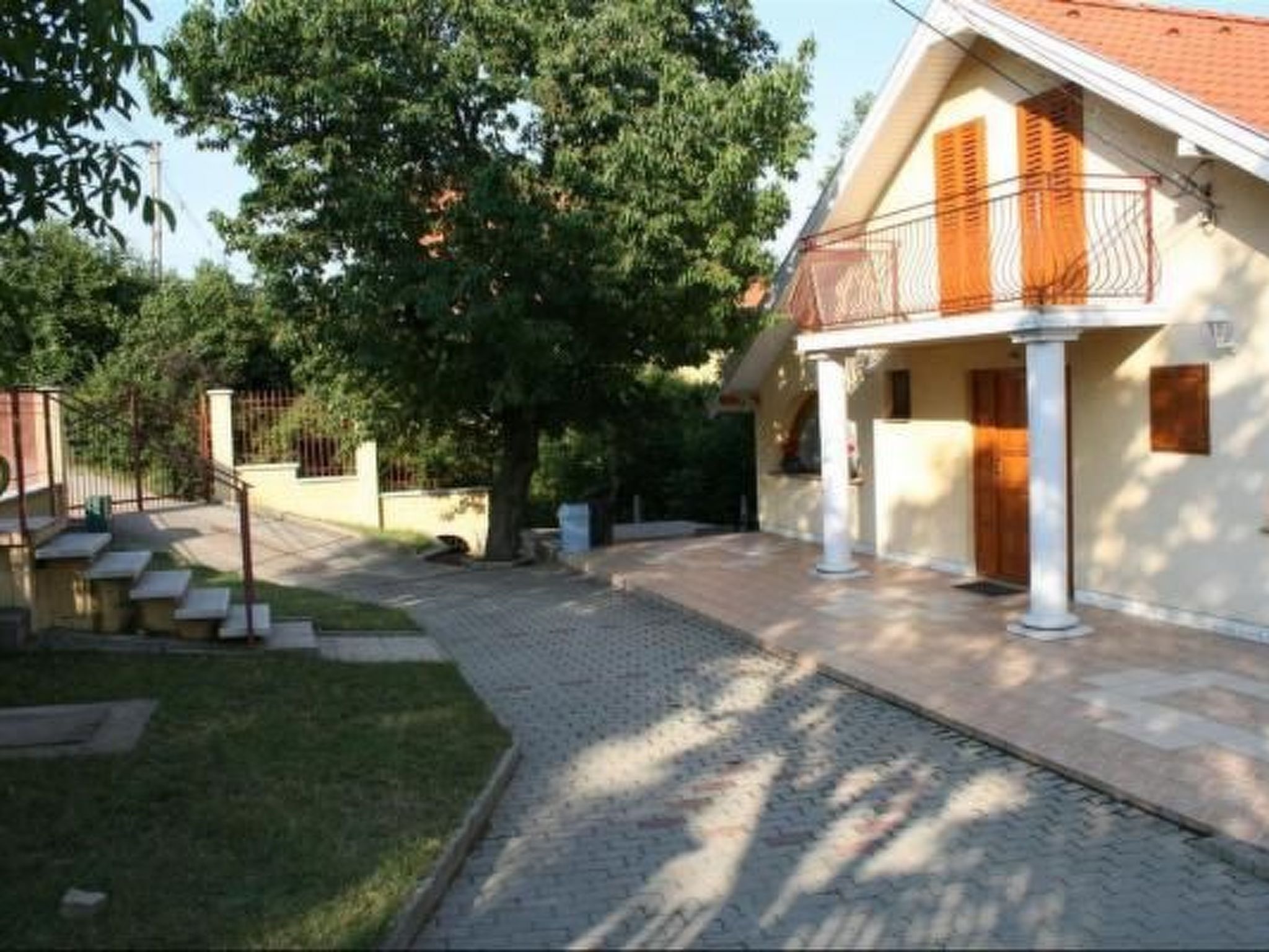 "Zonnehuis" mit privatem Schwimmbad-Image-tags.info