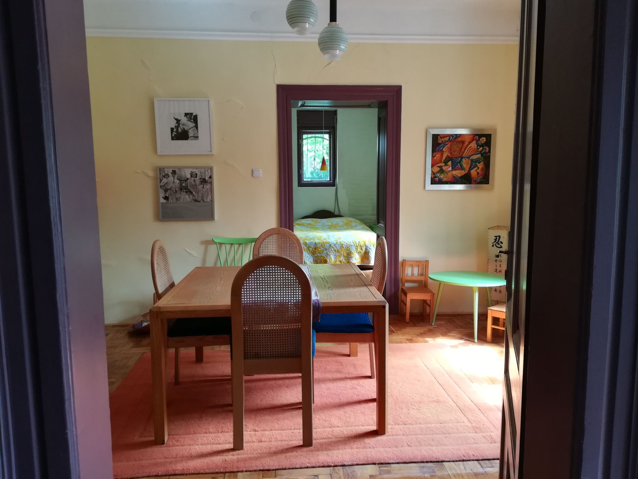 Mit biologischem Schwimmteich-Drinnen