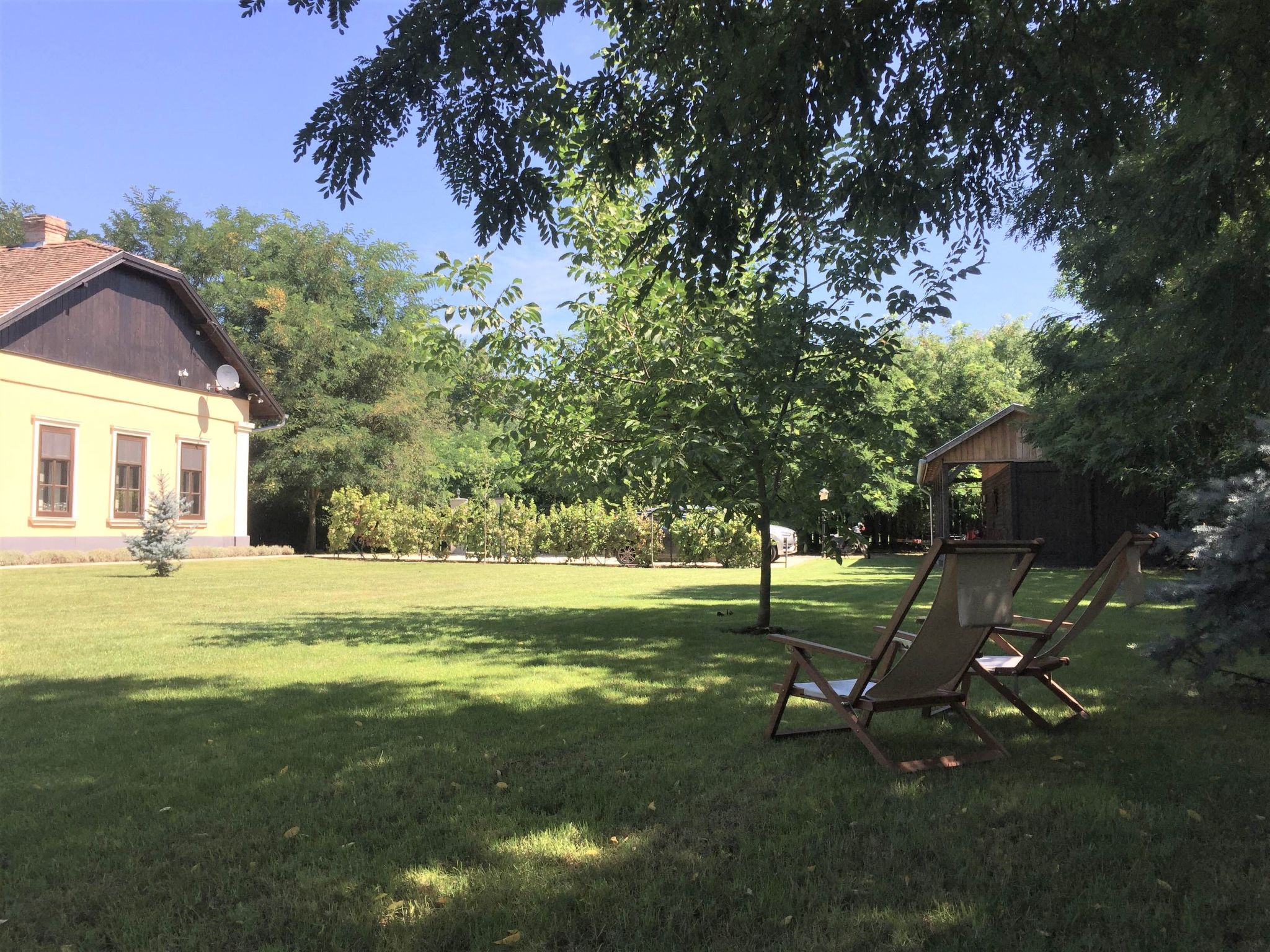 Hütte mit Garten, Grill und Terrasse-Dehors