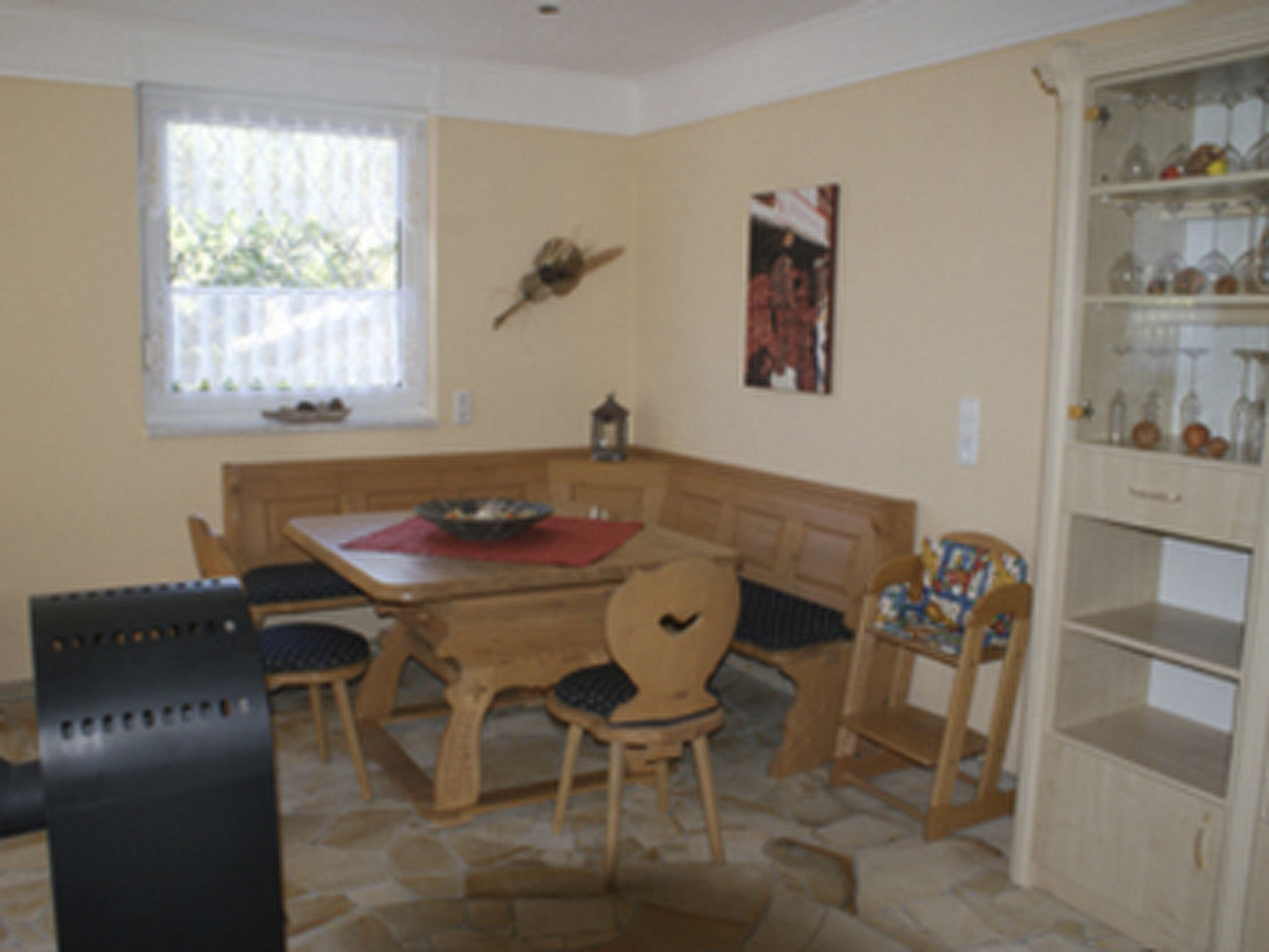 In Igal mit Terrasse und Grill-Binnen